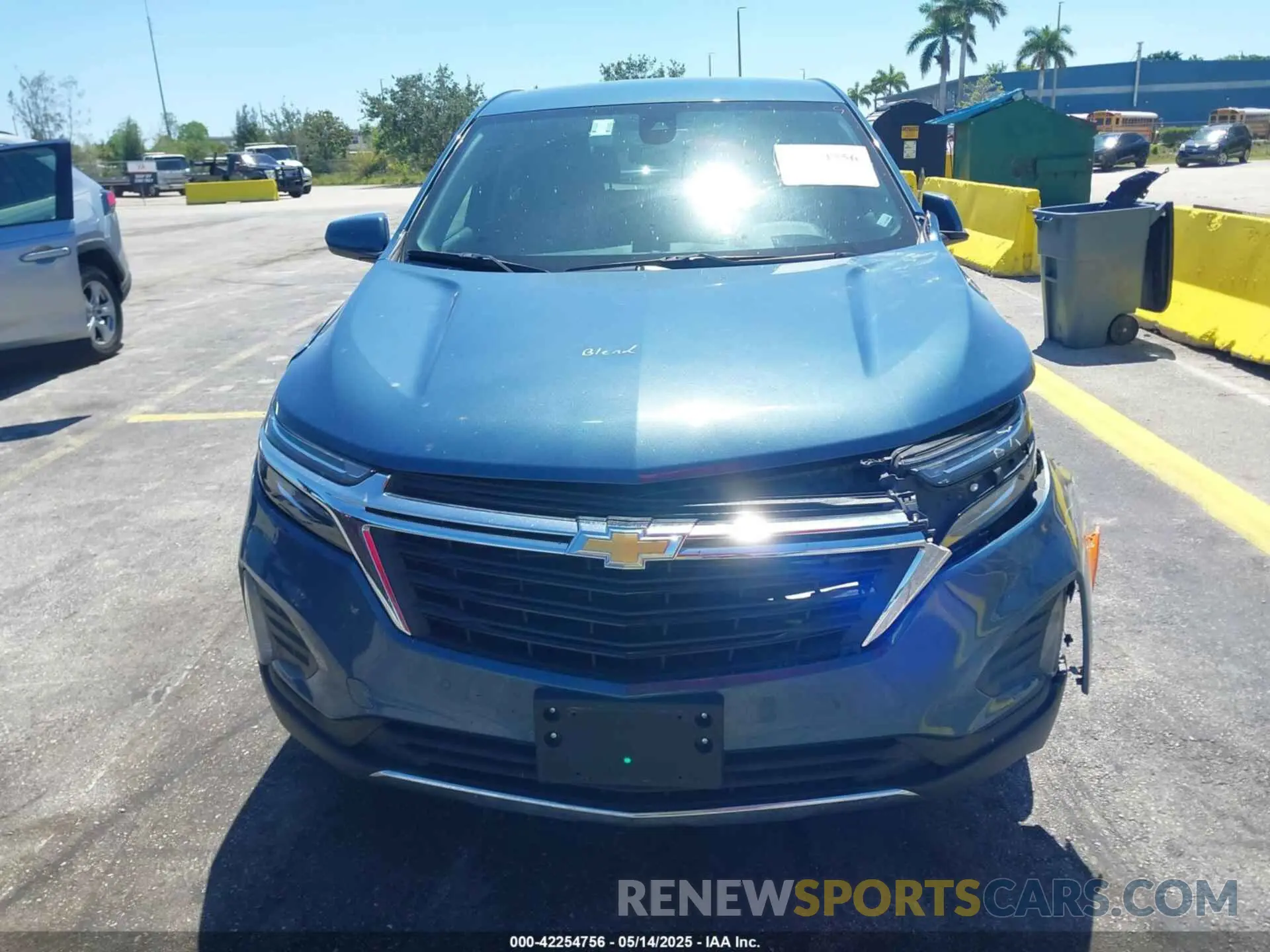 12 Фотография поврежденного автомобиля 3GNAXUEG3RL319753 CHEVROLET EQUINOX 2024