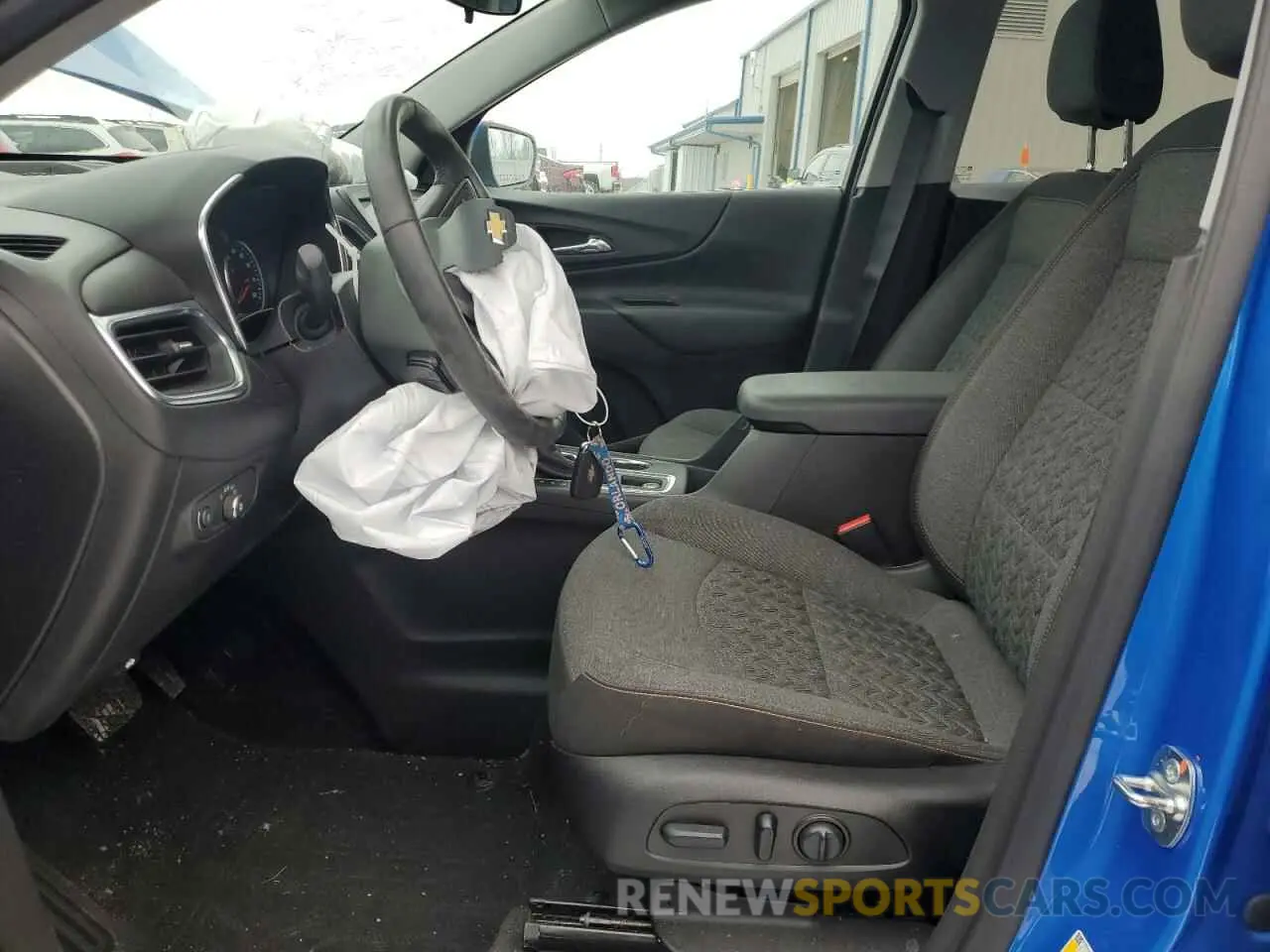7 Photograph of a damaged car 3GNAXUEG3RS108820 CHEVROLET EQUINOX 2024