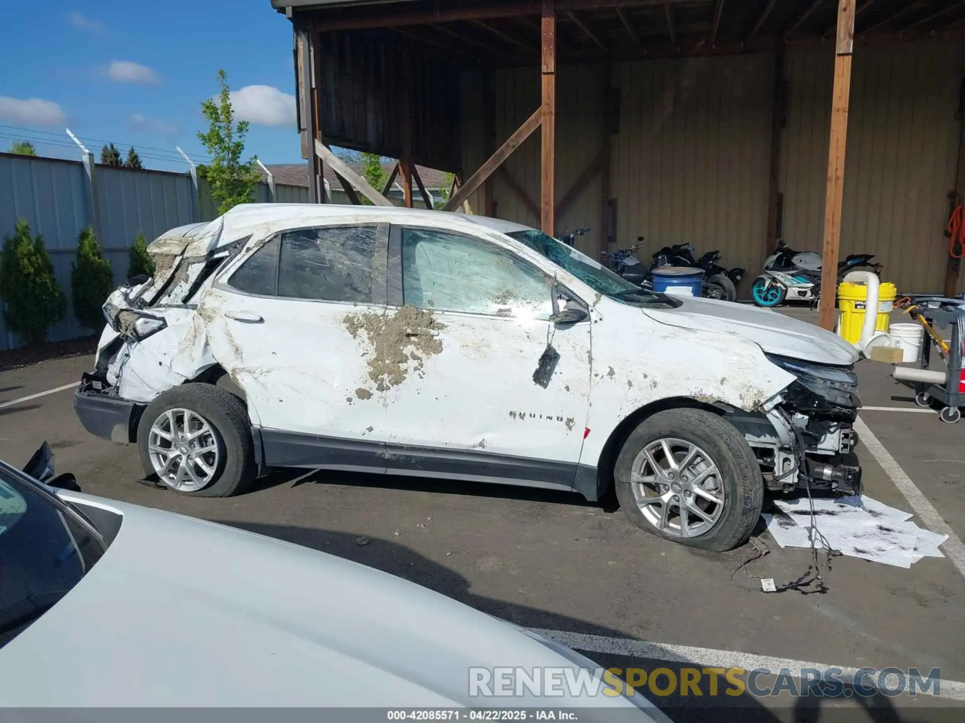 14 Фотография поврежденного автомобиля 3GNAXUEG3RS215950 CHEVROLET EQUINOX 2024