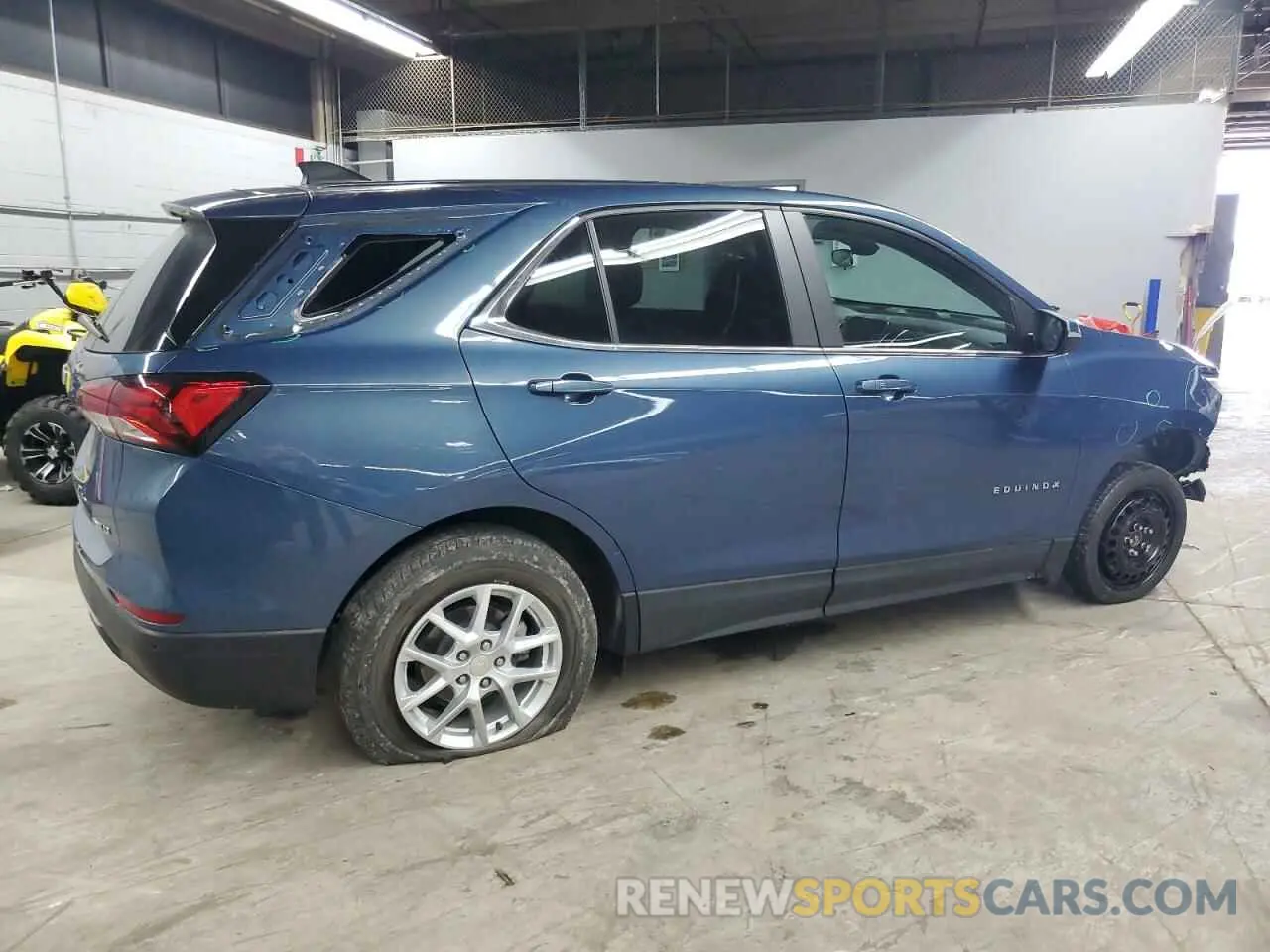 3 Photograph of a damaged car 3GNAXUEG4RL118069 CHEVROLET EQUINOX 2024