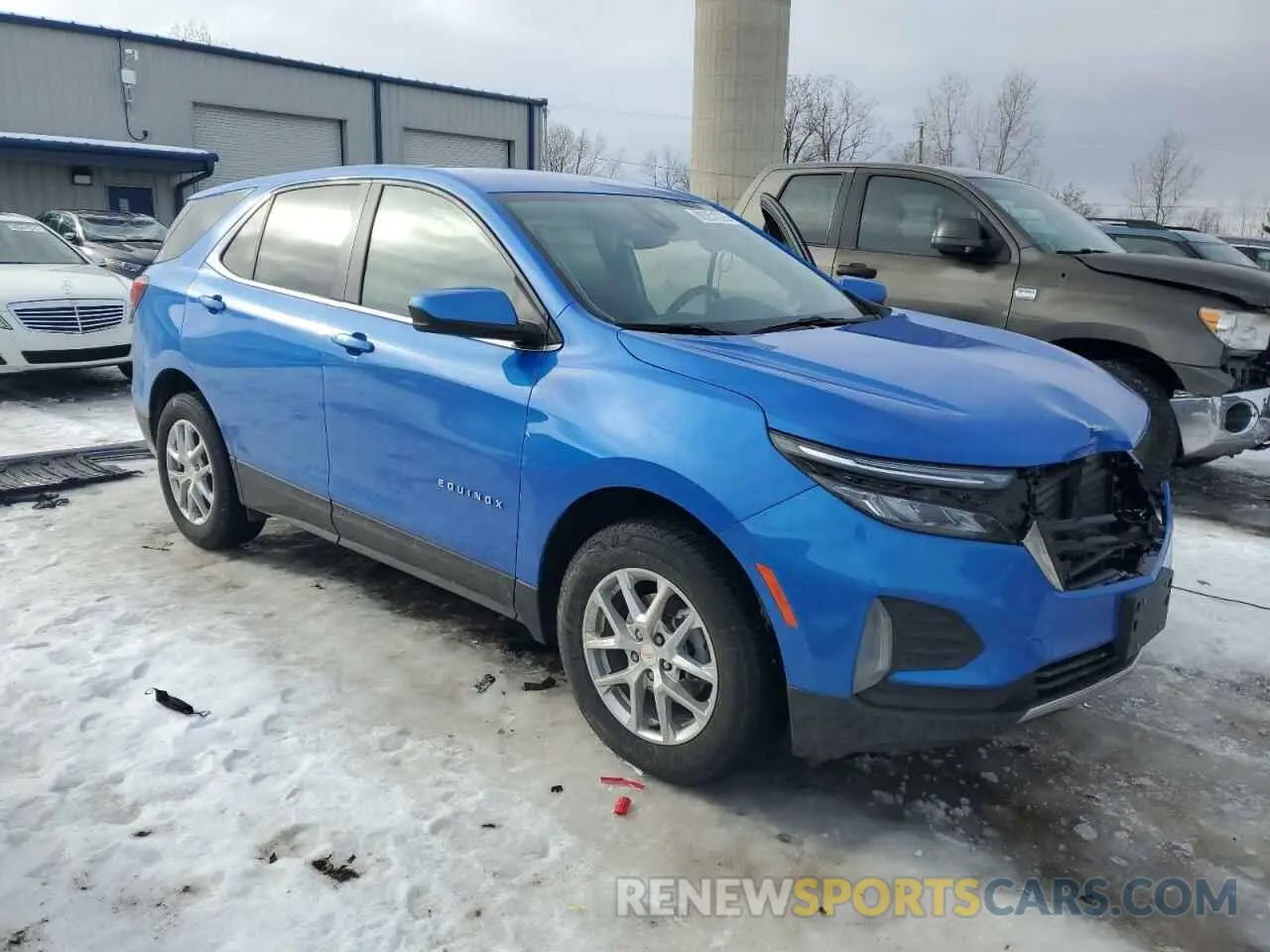 4 Photograph of a damaged car 3GNAXUEG6RL207464 CHEVROLET EQUINOX 2024