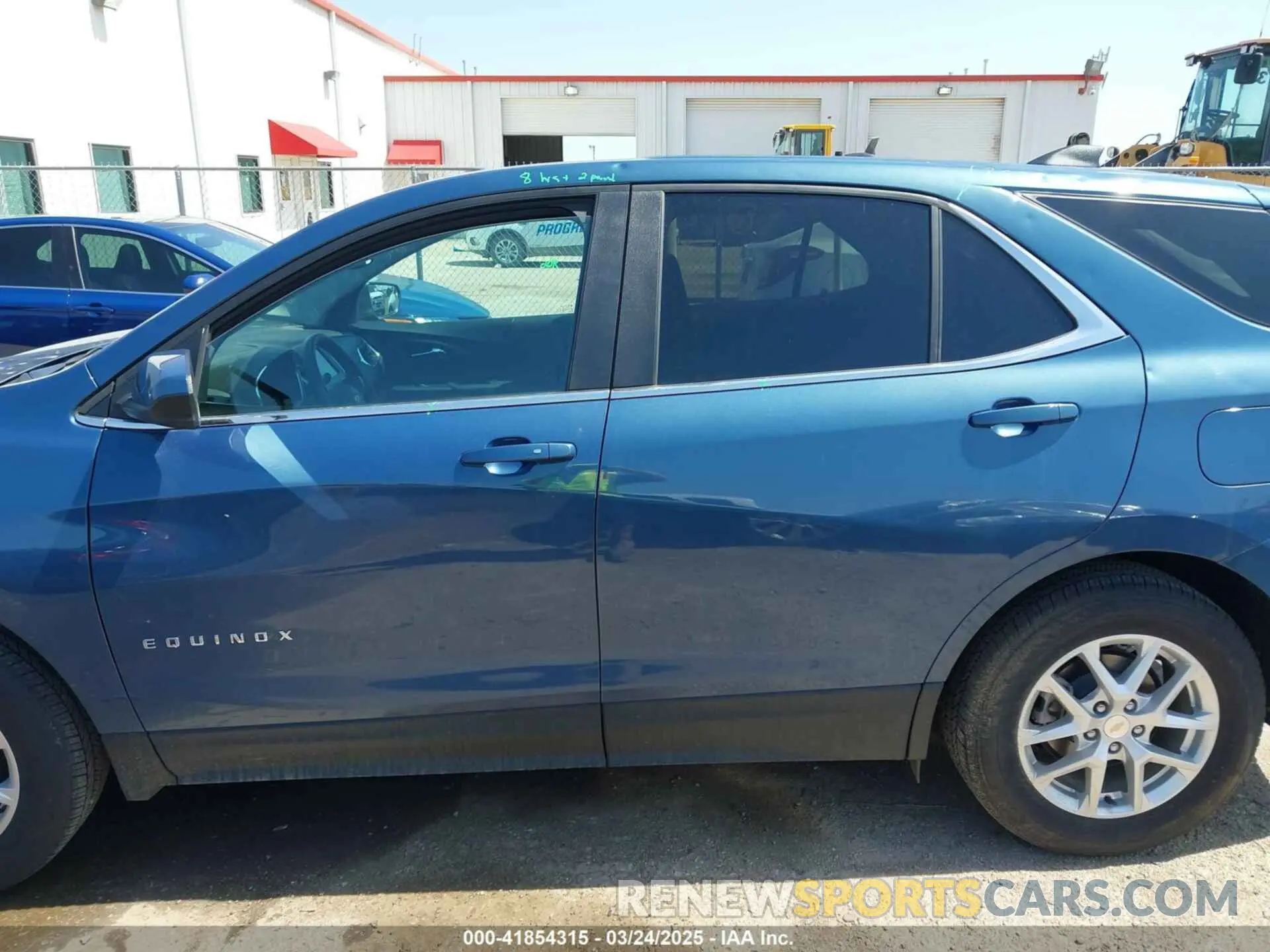 14 Photograph of a damaged car 3GNAXUEG6RL238262 CHEVROLET EQUINOX 2024