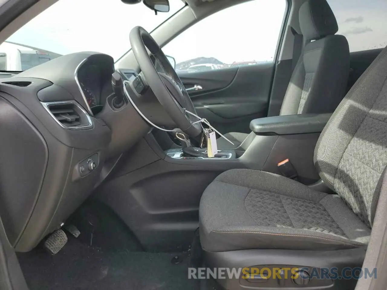 7 Фотография поврежденного автомобиля 3GNAXUEG6RL329838 CHEVROLET EQUINOX 2024