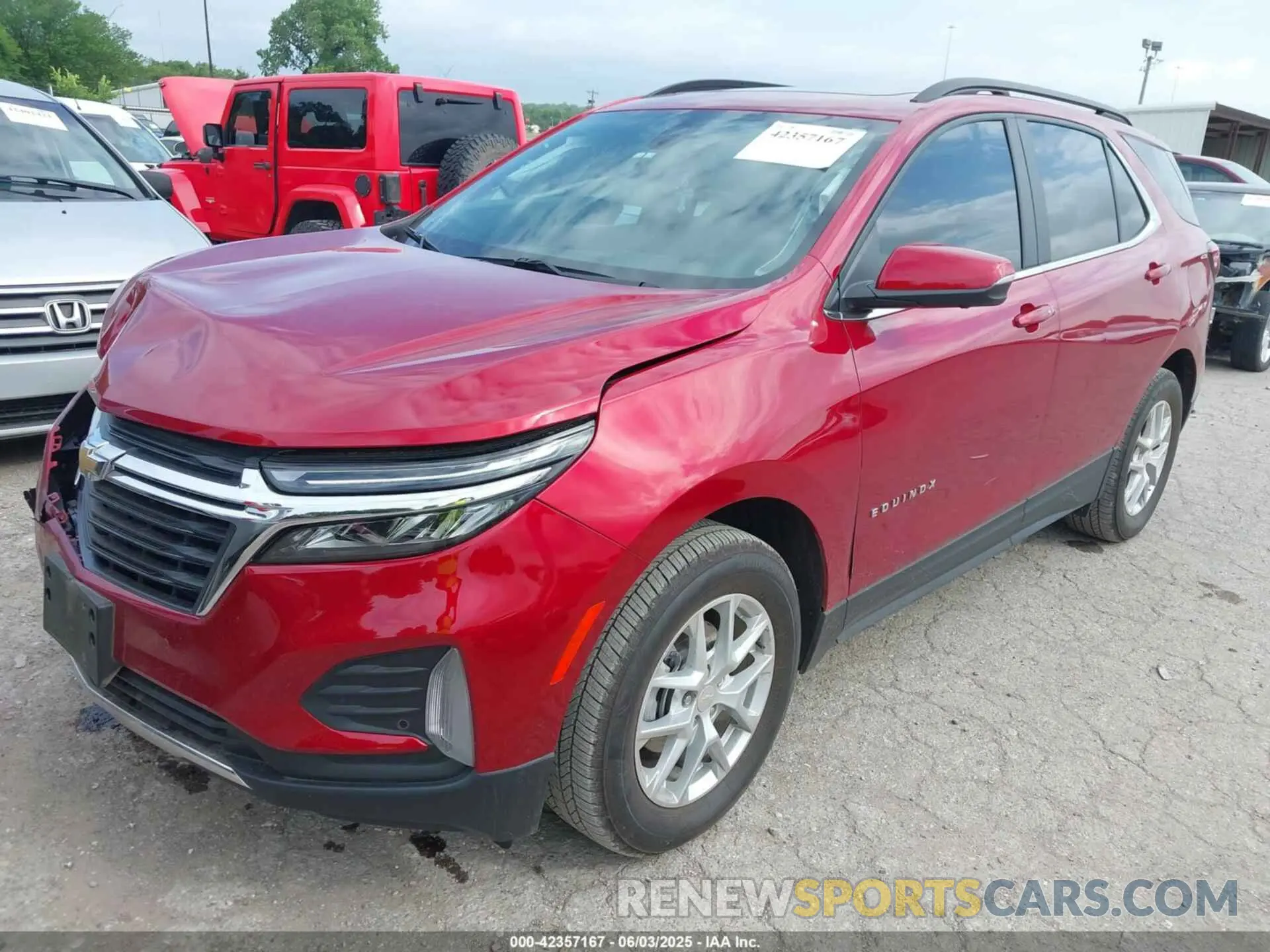 2 Фотография поврежденного автомобиля 3GNAXUEG7RL108751 CHEVROLET EQUINOX 2024