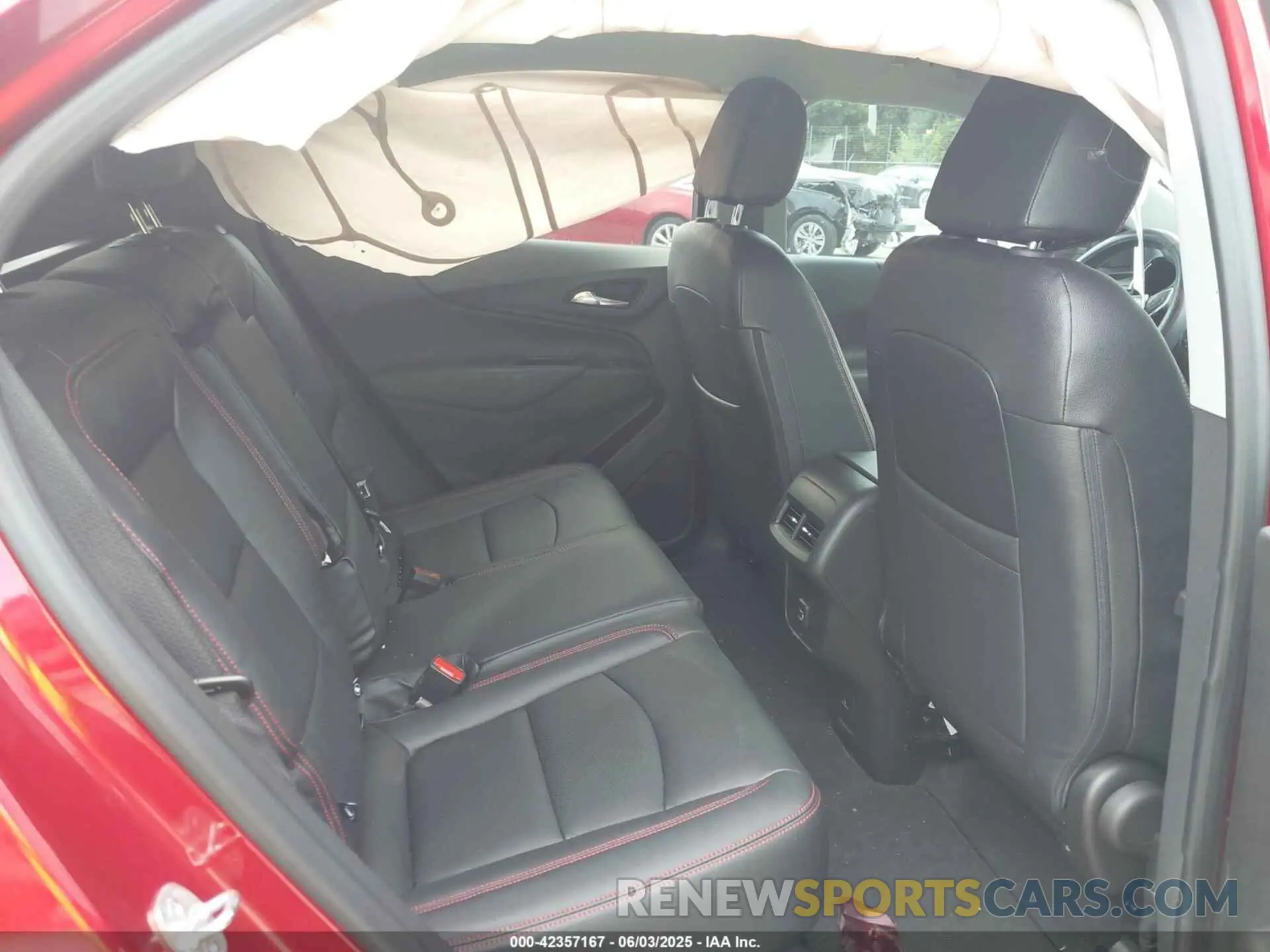 8 Фотография поврежденного автомобиля 3GNAXUEG7RL108751 CHEVROLET EQUINOX 2024