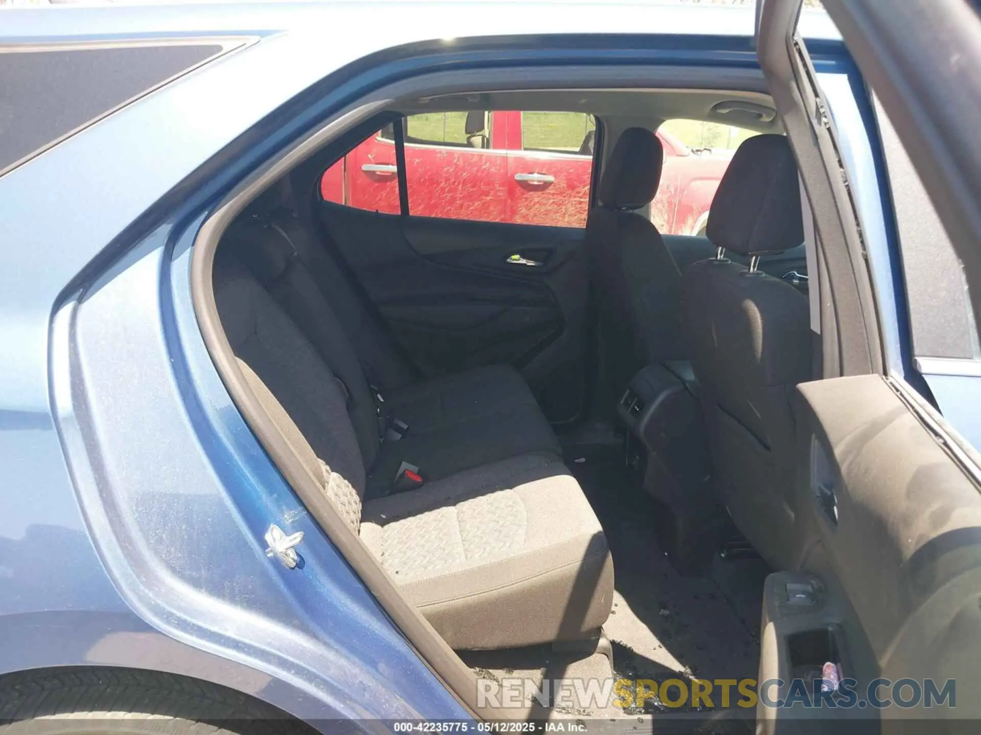 8 Фотография поврежденного автомобиля 3GNAXUEG7RL118485 CHEVROLET EQUINOX 2024