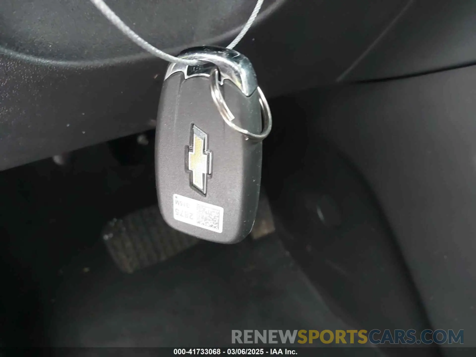 11 Photograph of a damaged car 3GNAXUEG7RL177665 CHEVROLET EQUINOX 2024