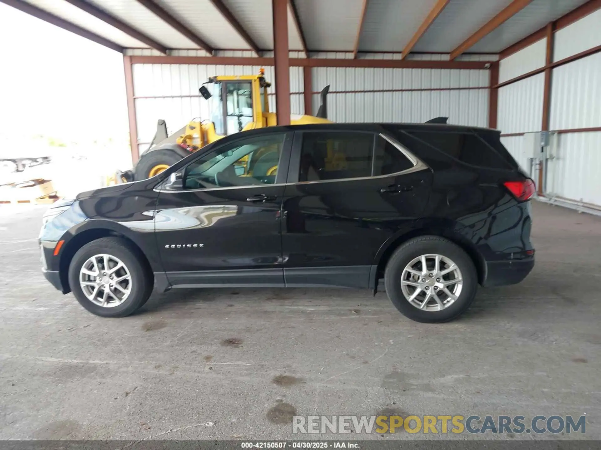 14 Photograph of a damaged car 3GNAXUEG7RL339245 CHEVROLET EQUINOX 2024