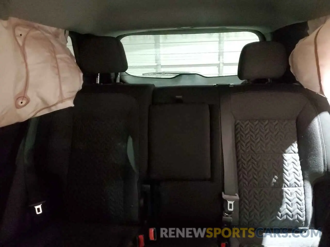 10 Photograph of a damaged car 3GNAXUEG7RS165165 CHEVROLET EQUINOX 2024
