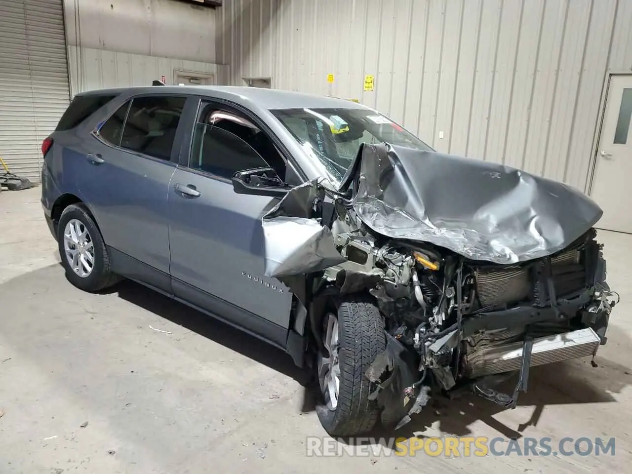 4 Photograph of a damaged car 3GNAXUEG7RS238180 CHEVROLET EQUINOX 2024