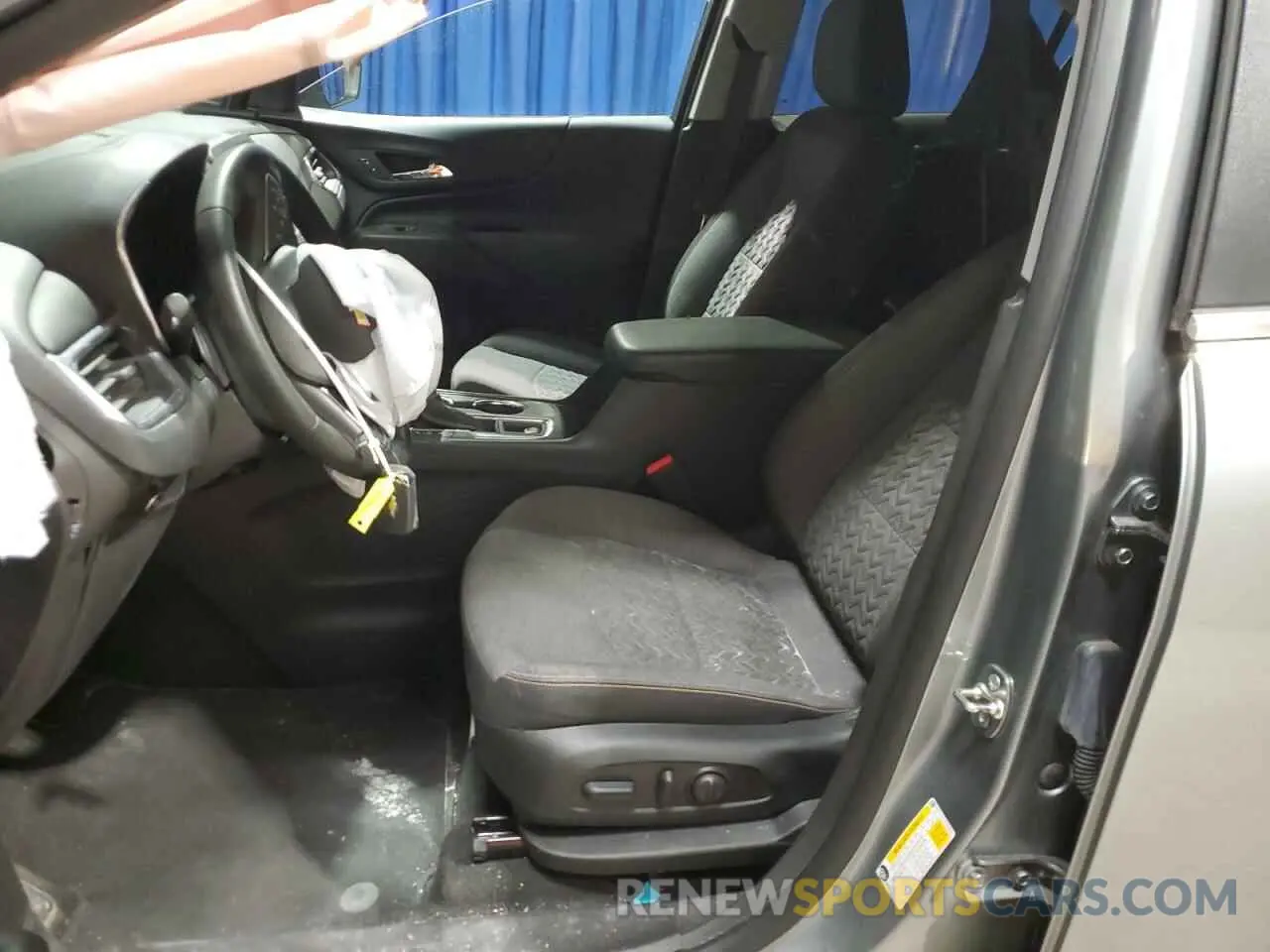 7 Photograph of a damaged car 3GNAXUEG7RS238180 CHEVROLET EQUINOX 2024
