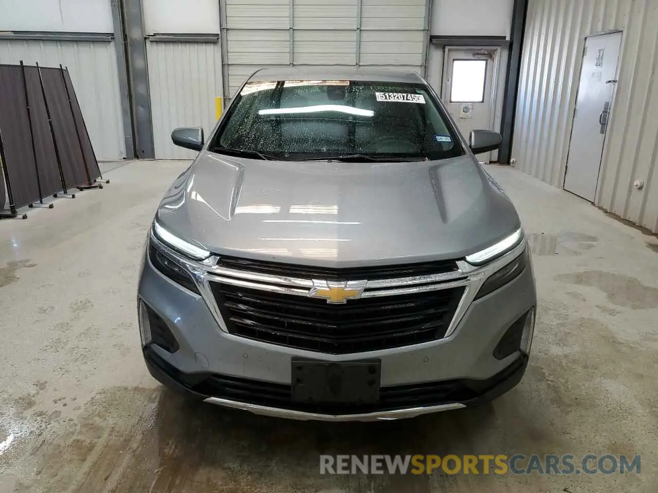 5 Photograph of a damaged car 3GNAXUEG8RL242006 CHEVROLET EQUINOX 2024