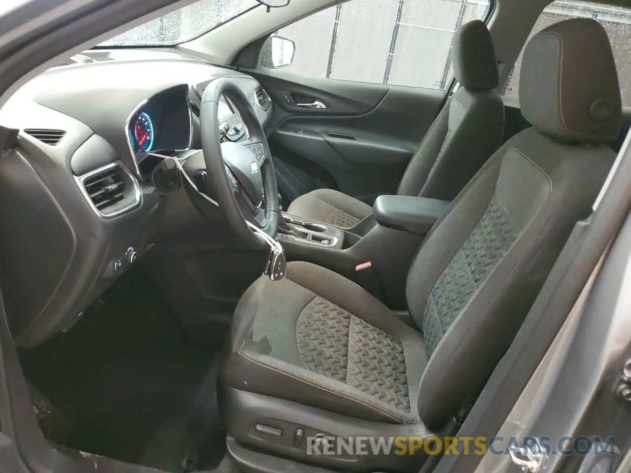 7 Photograph of a damaged car 3GNAXUEG8RL242006 CHEVROLET EQUINOX 2024