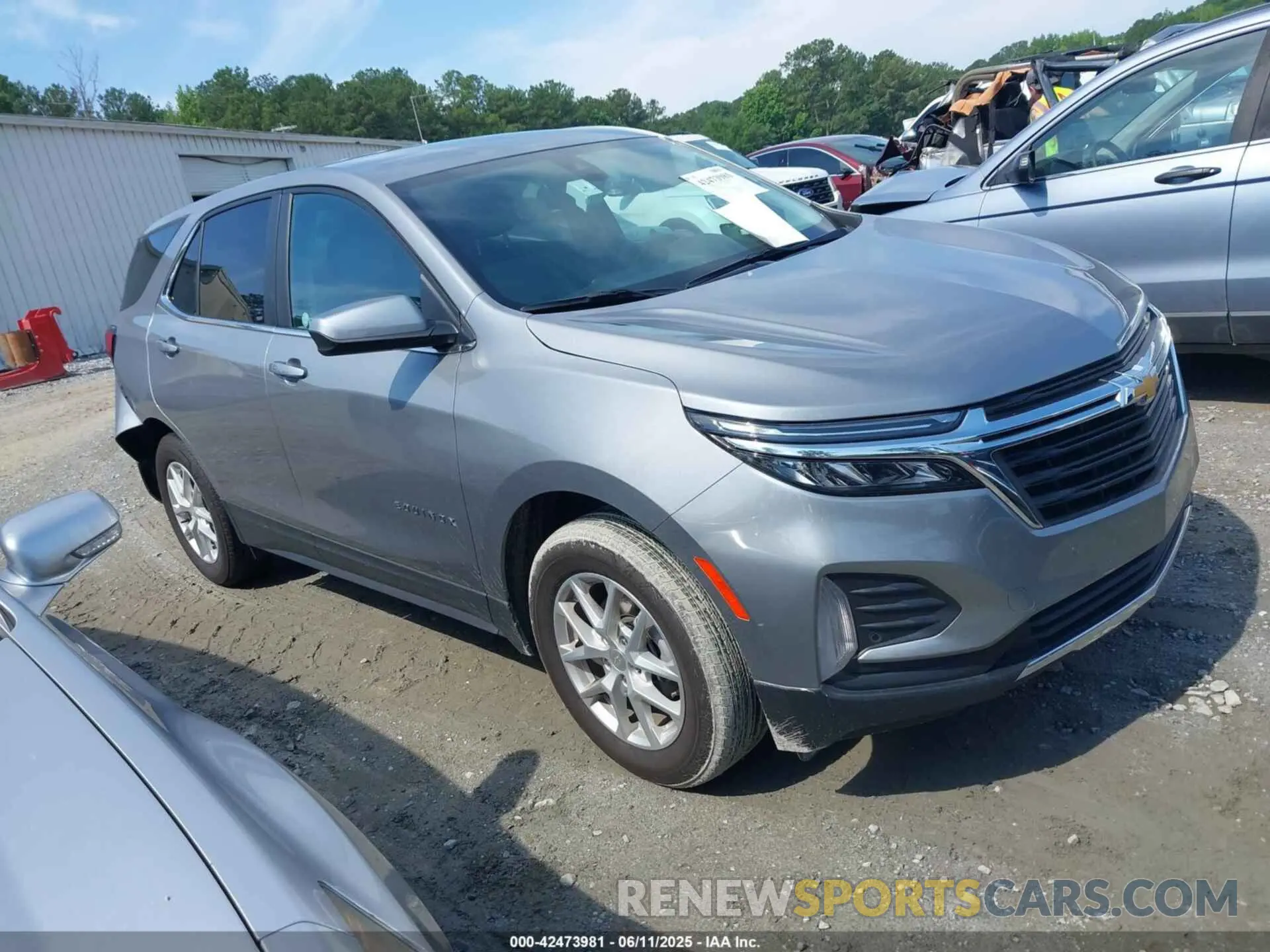 1 Photograph of a damaged car 3GNAXUEG8RL244595 CHEVROLET EQUINOX 2024