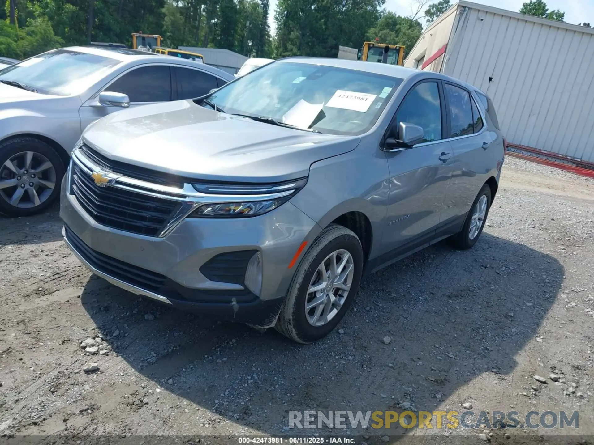 2 Photograph of a damaged car 3GNAXUEG8RL244595 CHEVROLET EQUINOX 2024