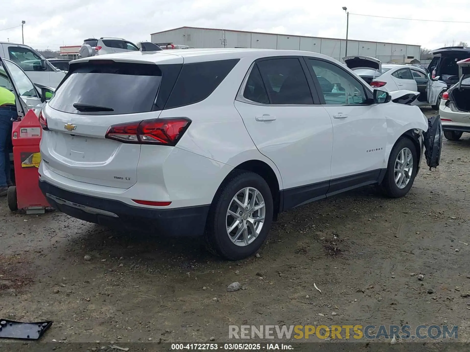4 Фотография поврежденного автомобиля 3GNAXUEG8RL269013 CHEVROLET EQUINOX 2024