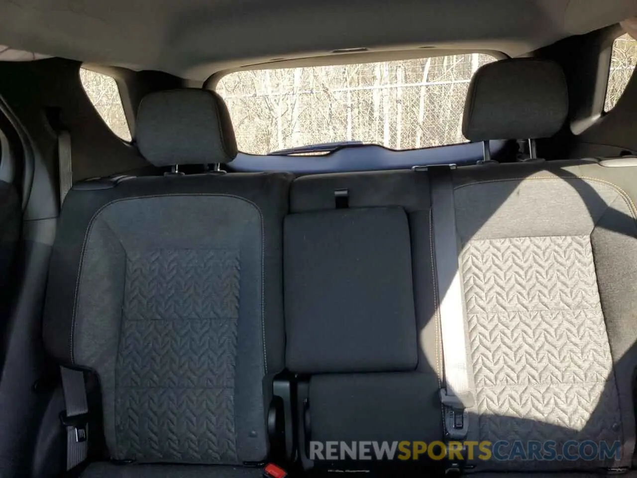 10 Фотография поврежденного автомобиля 3GNAXUEG8RS174277 CHEVROLET EQUINOX 2024