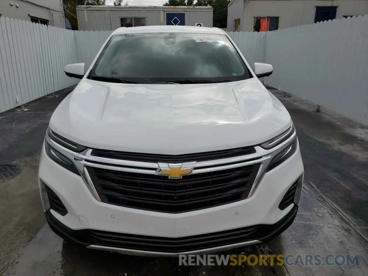 5 Photograph of a damaged car 3GNAXUEG8RS209089 CHEVROLET EQUINOX 2024