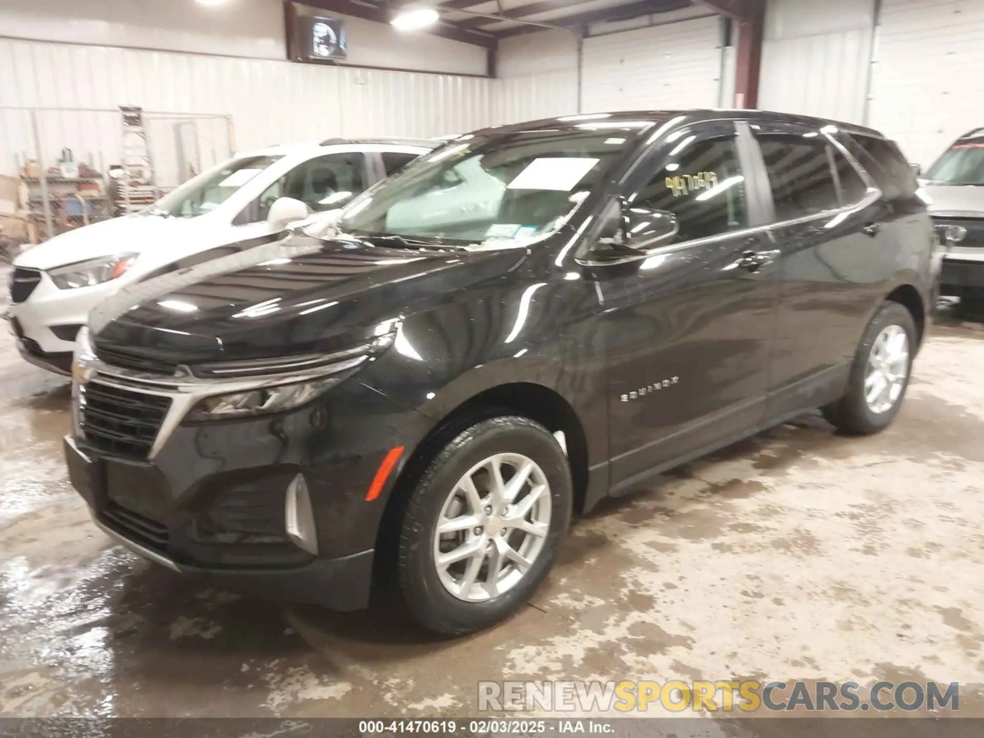2 Фотография поврежденного автомобиля 3GNAXUEG9RL135370 CHEVROLET EQUINOX 2024