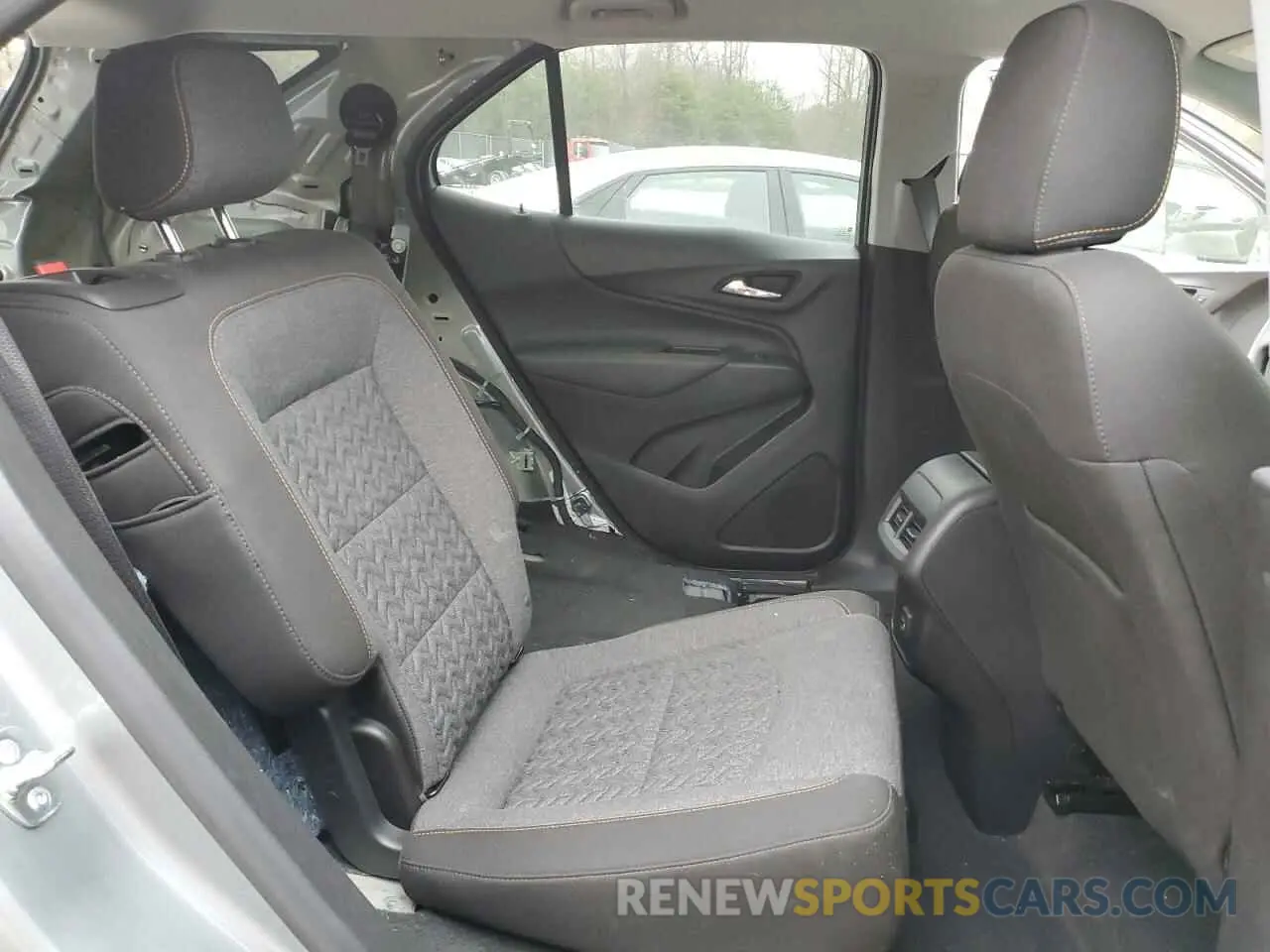 11 Фотография поврежденного автомобиля 3GNAXUEG9RS145886 CHEVROLET EQUINOX 2024