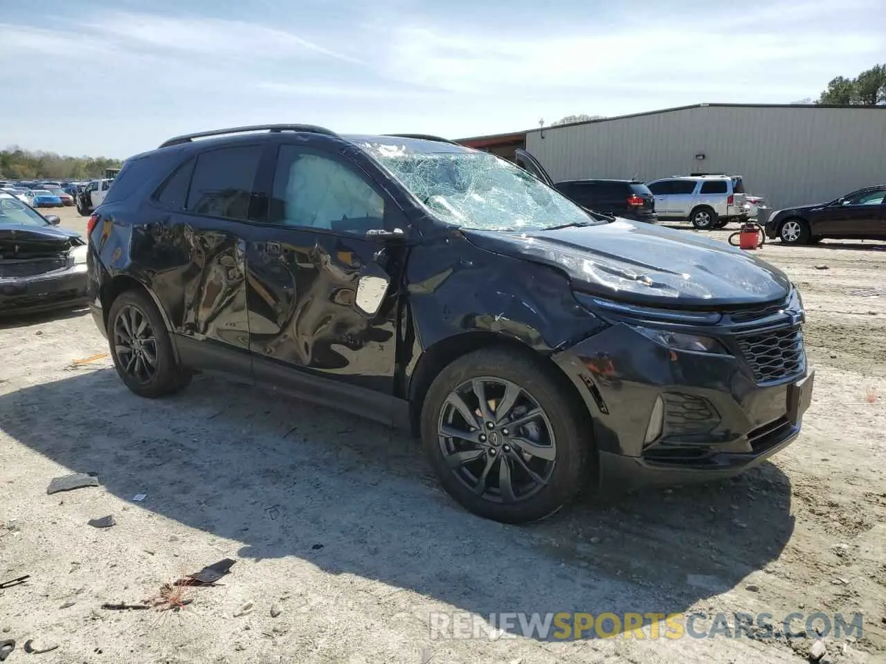 4 Photograph of a damaged car 3GNAXWEG3RL103722 CHEVROLET EQUINOX 2024