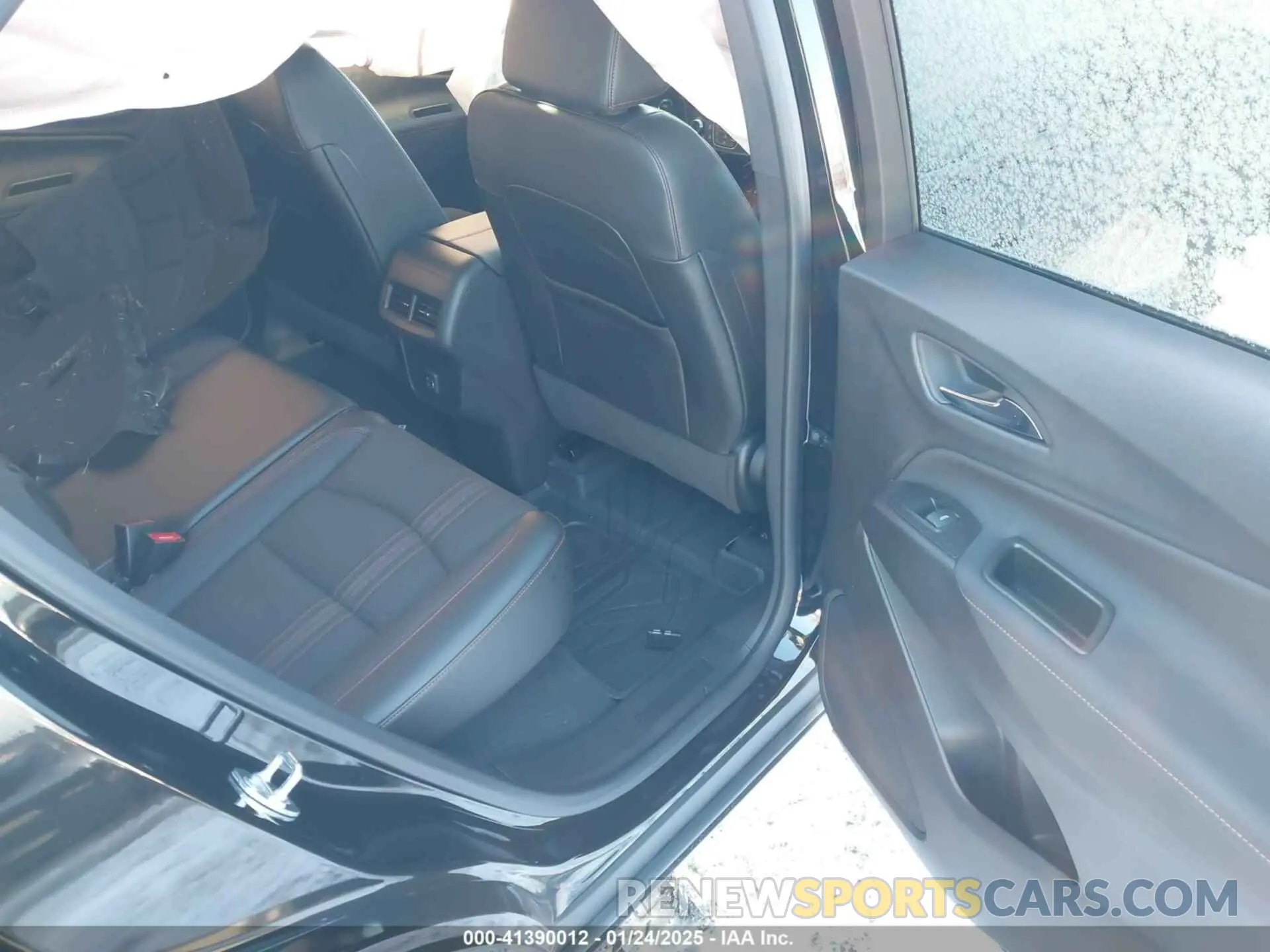 8 Photograph of a damaged car 3GNAXWEG9RL188887 CHEVROLET EQUINOX 2024