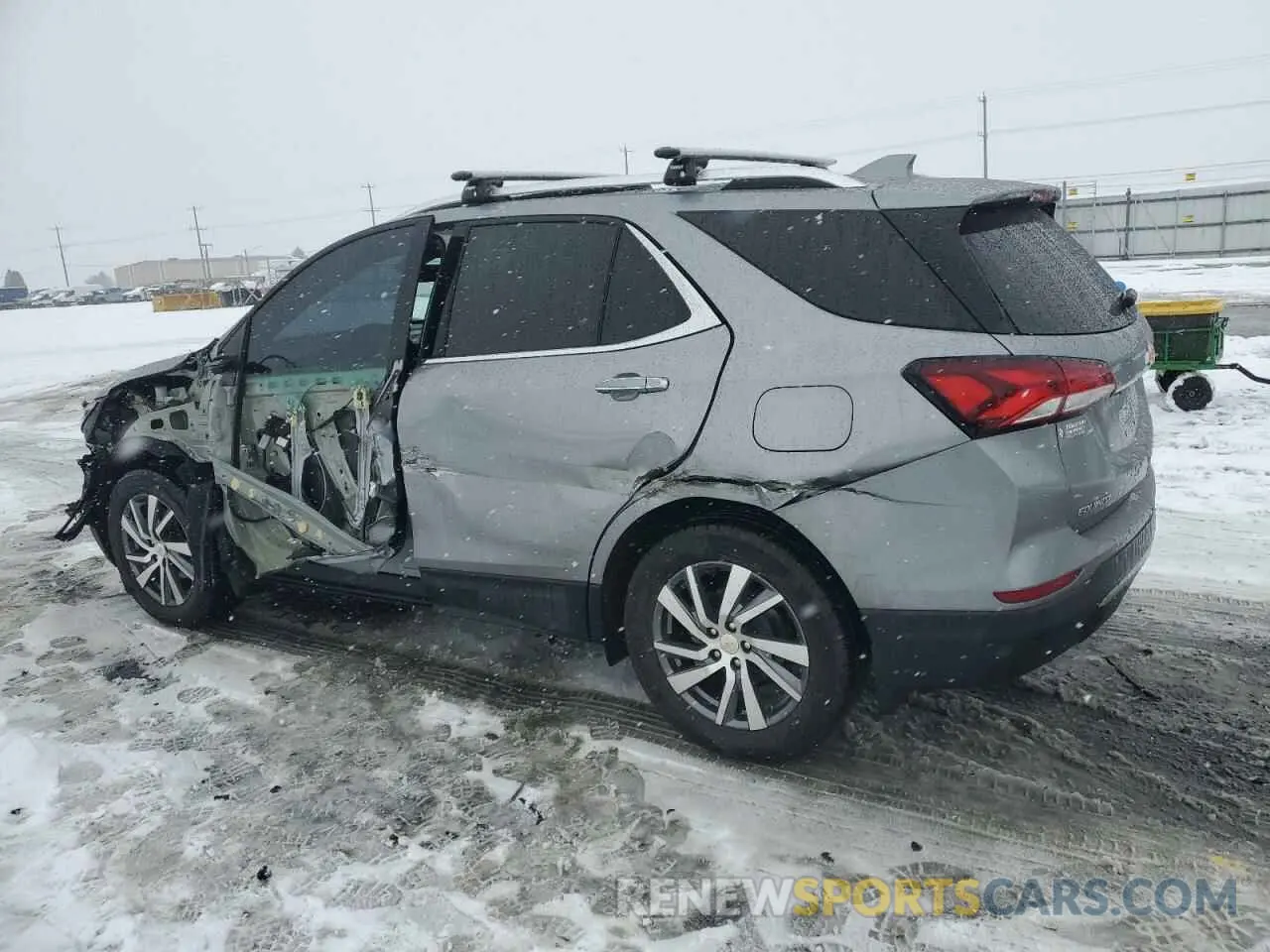 2 Photograph of a damaged car 3GNAXXEG2RL136961 CHEVROLET EQUINOX 2024