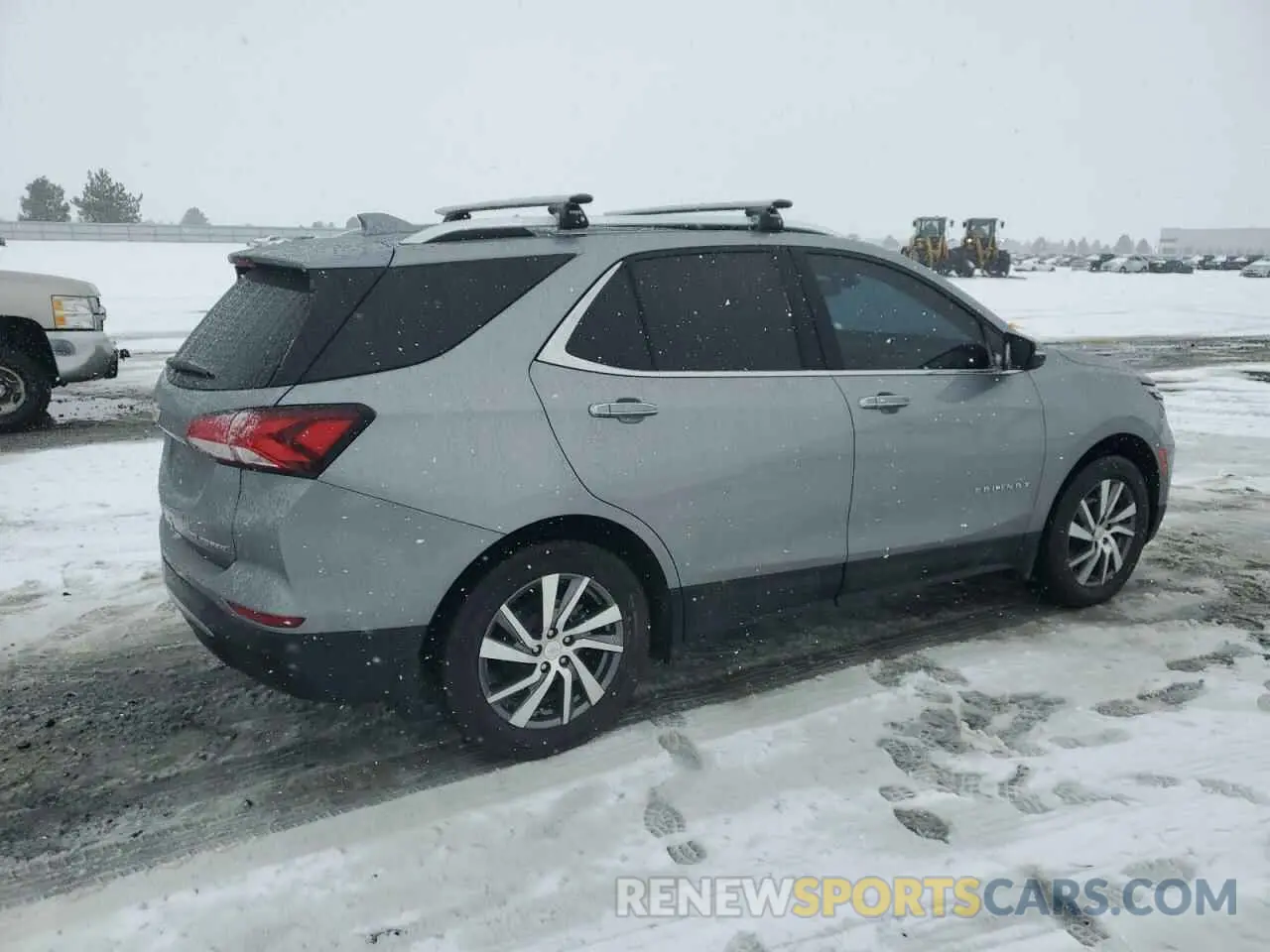 3 Photograph of a damaged car 3GNAXXEG2RL136961 CHEVROLET EQUINOX 2024