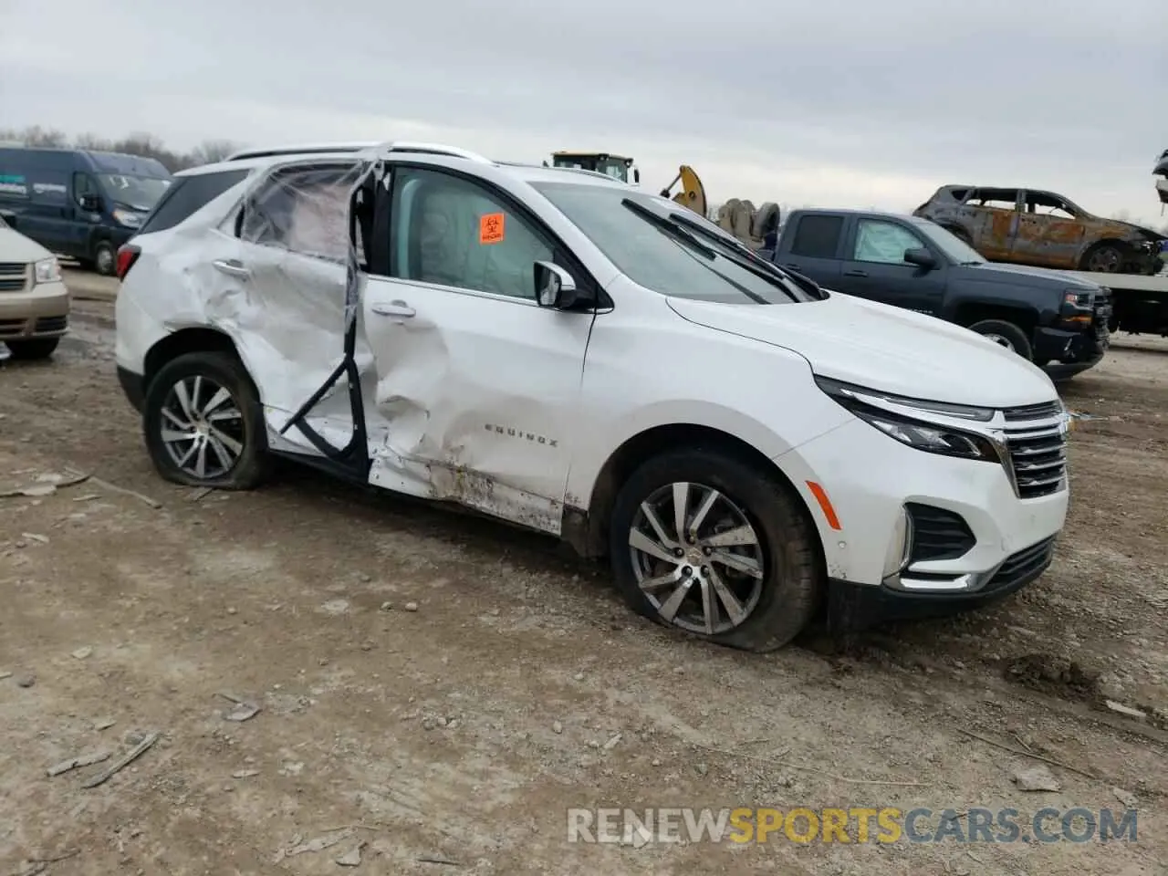 4 Photograph of a damaged car 3GNAXXEG3RL154417 CHEVROLET EQUINOX 2024