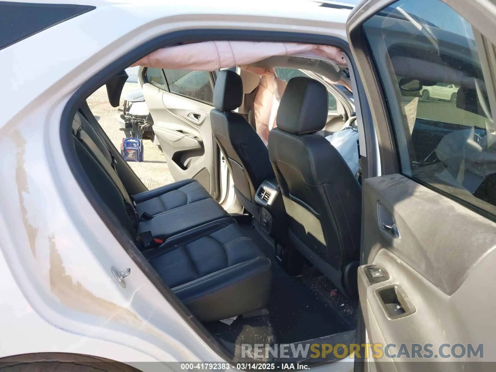 8 Photograph of a damaged car 3GNAXXEG5RL222880 CHEVROLET EQUINOX 2024