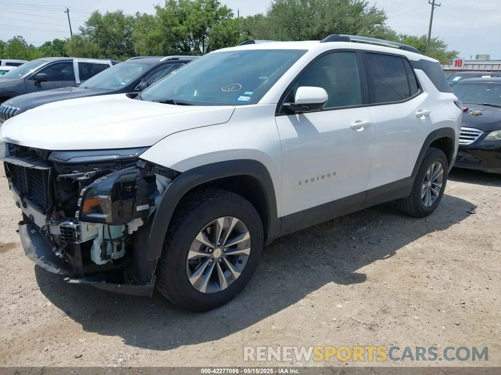 2 Photograph of a damaged car 3GNAXHEG0SL202337 CHEVROLET EQUINOX 2025