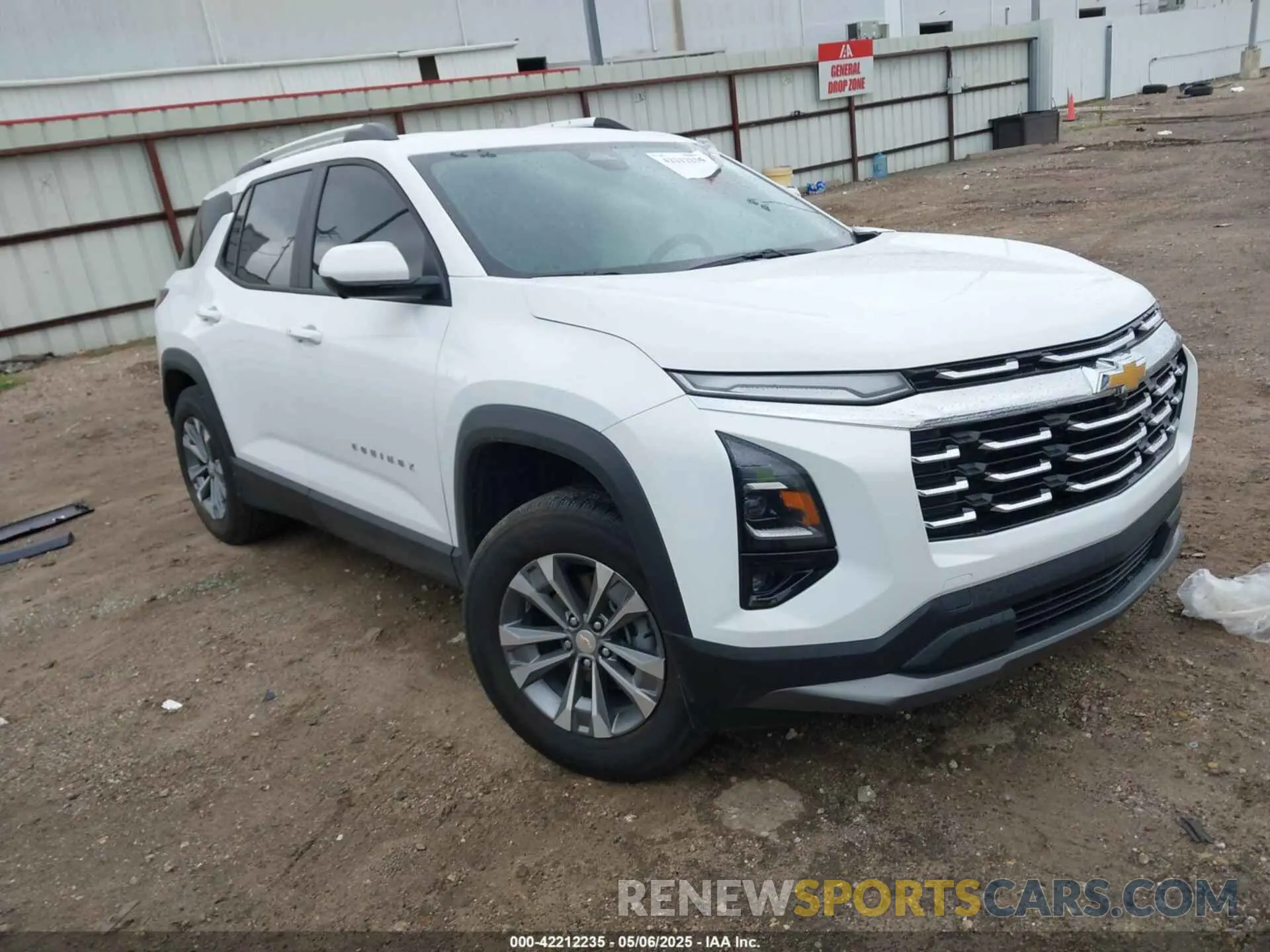 1 Photograph of a damaged car 3GNAXHEG0SL304222 CHEVROLET EQUINOX 2025