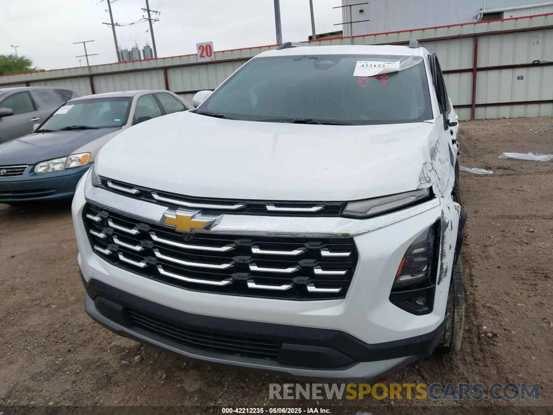 12 Photograph of a damaged car 3GNAXHEG0SL304222 CHEVROLET EQUINOX 2025