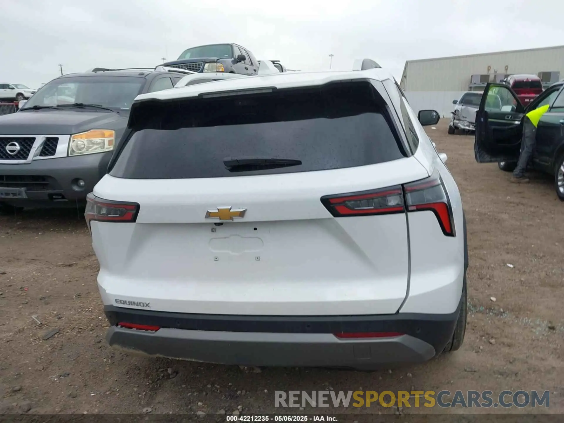 16 Photograph of a damaged car 3GNAXHEG0SL304222 CHEVROLET EQUINOX 2025