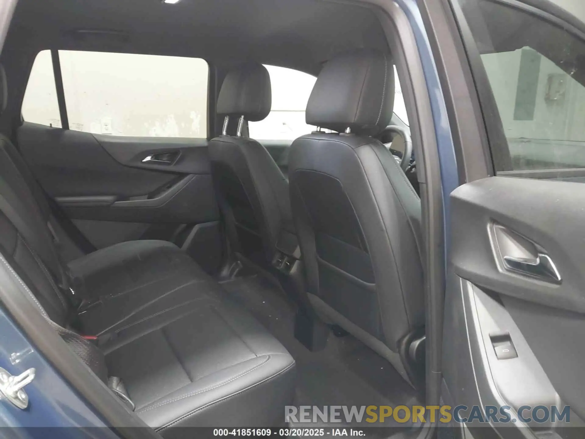 8 Фотография поврежденного автомобиля 3GNAXHEG1SL104577 CHEVROLET EQUINOX 2025