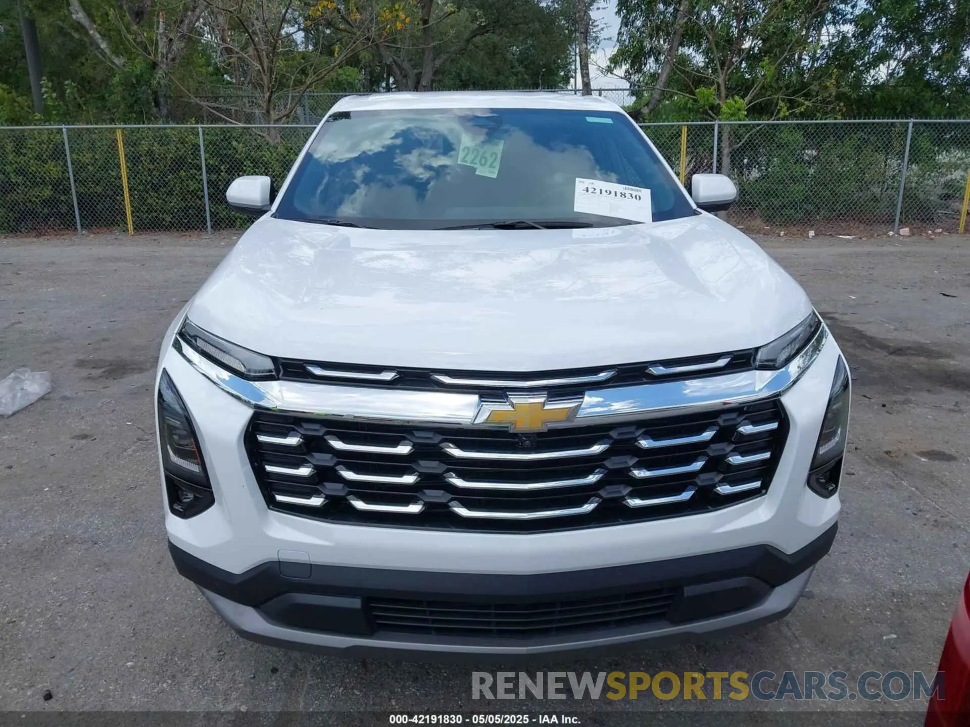 12 Photograph of a damaged car 3GNAXHEG2SL115457 CHEVROLET EQUINOX 2025