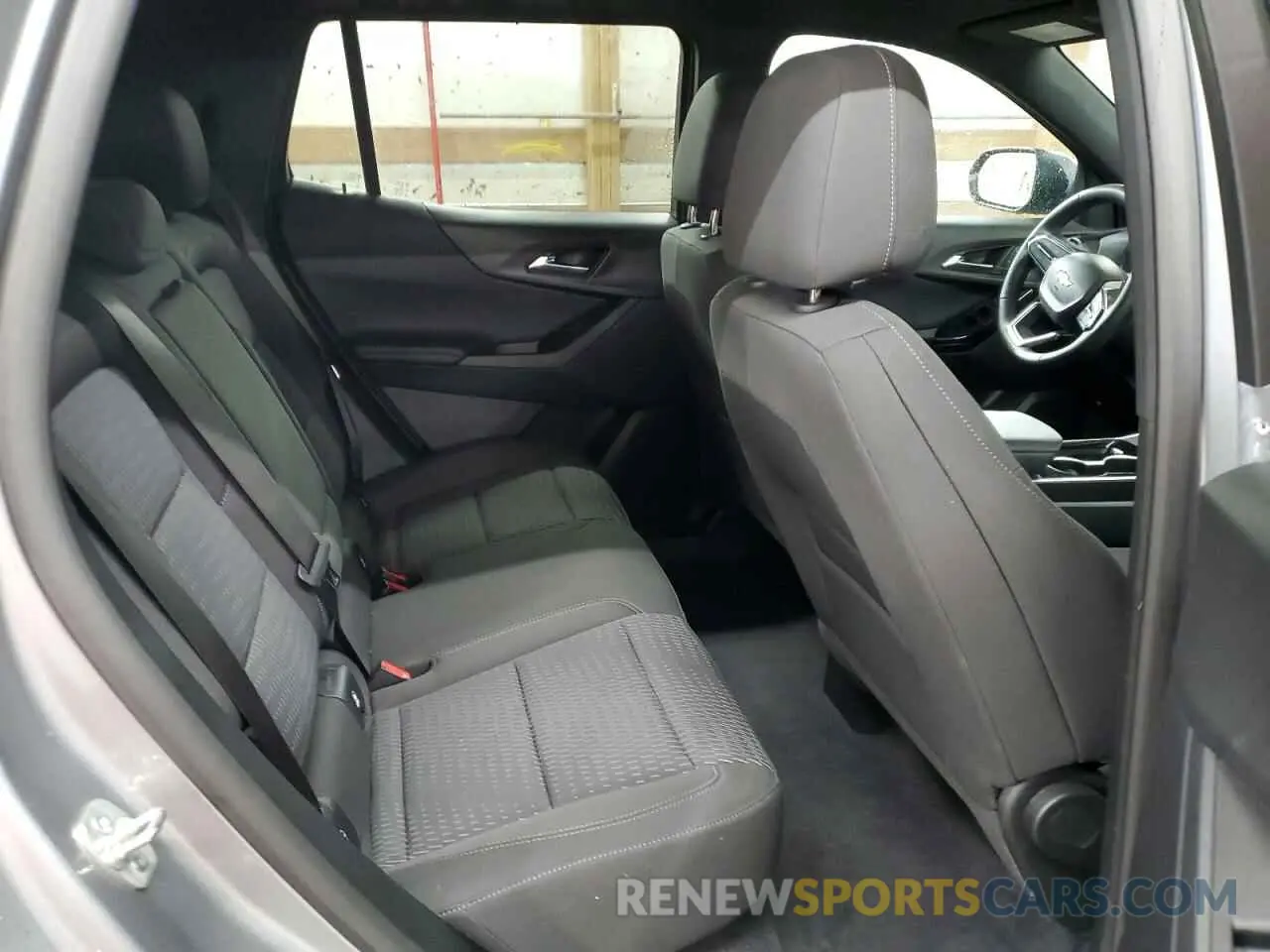 11 Photograph of a damaged car 3GNAXHEG2SL205790 CHEVROLET EQUINOX 2025