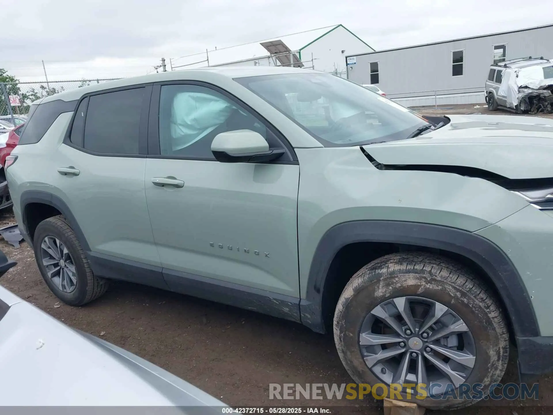 14 Фотография поврежденного автомобиля 3GNAXHEG7SL182314 CHEVROLET EQUINOX 2025
