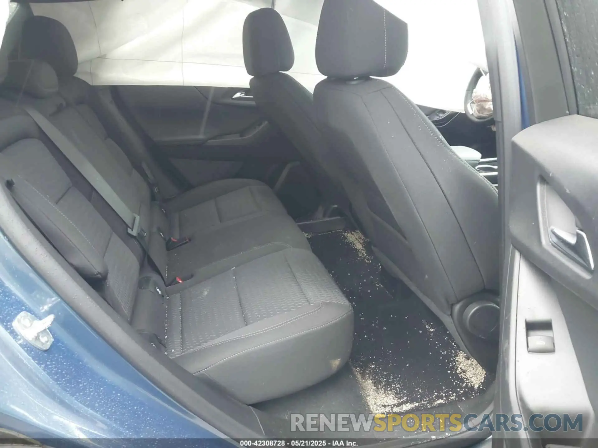 8 Photograph of a damaged car 3GNAXHEG7SL207177 CHEVROLET EQUINOX 2025