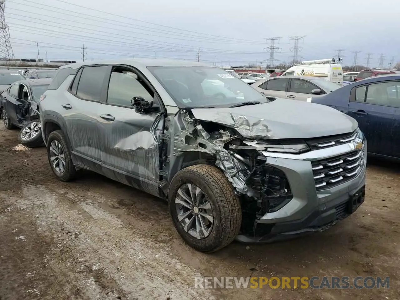 4 Фотография поврежденного автомобиля 3GNAXHEG9SL189216 CHEVROLET EQUINOX 2025