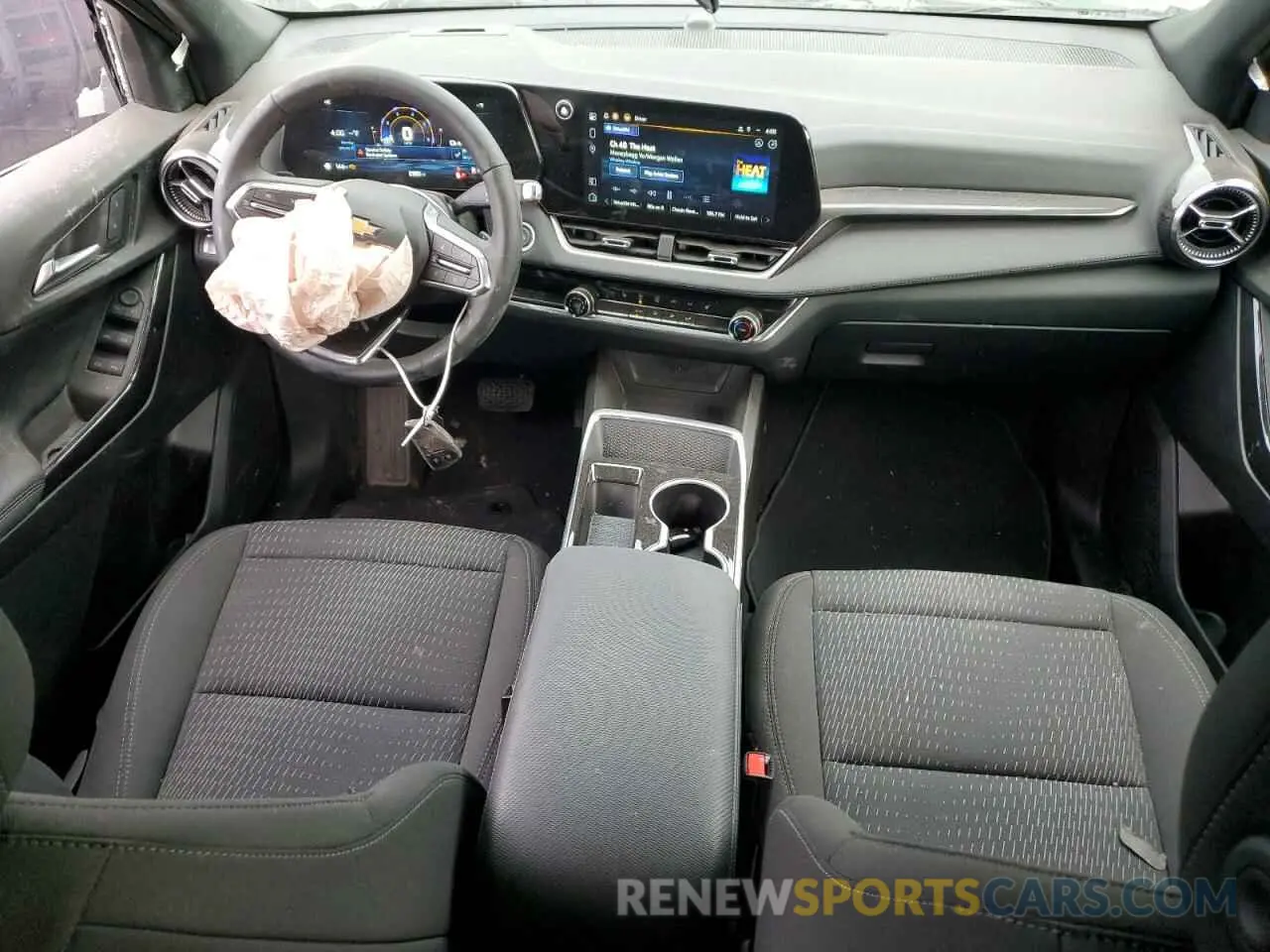8 Фотография поврежденного автомобиля 3GNAXHEG9SL189216 CHEVROLET EQUINOX 2025