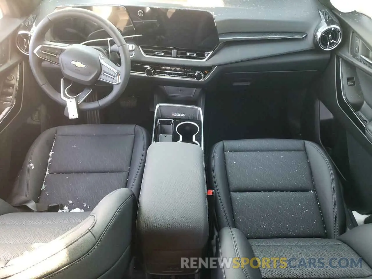 8 Photograph of a damaged car 3GNAXHEG9SL255697 CHEVROLET EQUINOX 2025