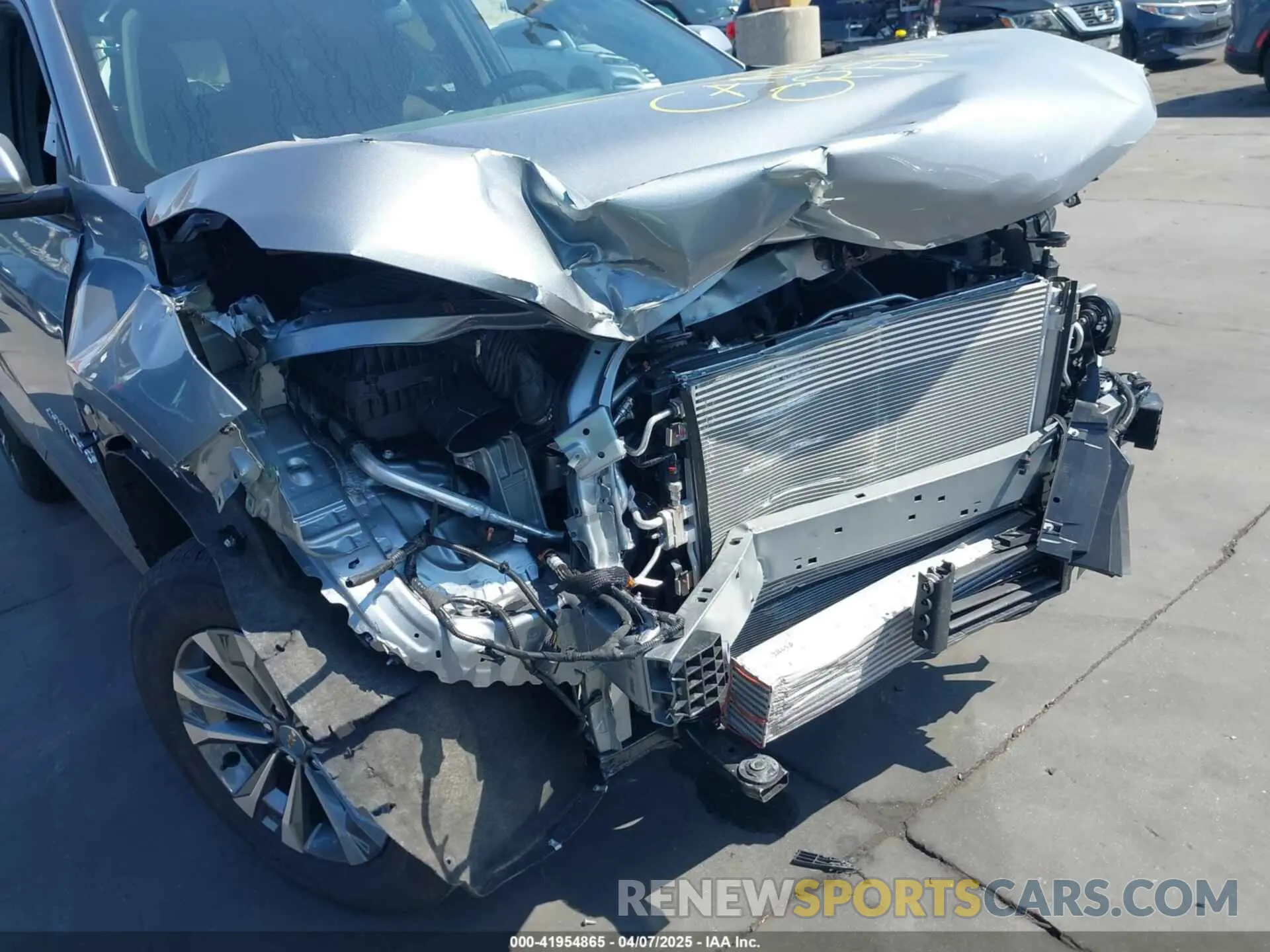 6 Фотография поврежденного автомобиля 3GNAXHEGXSL252744 CHEVROLET EQUINOX 2025