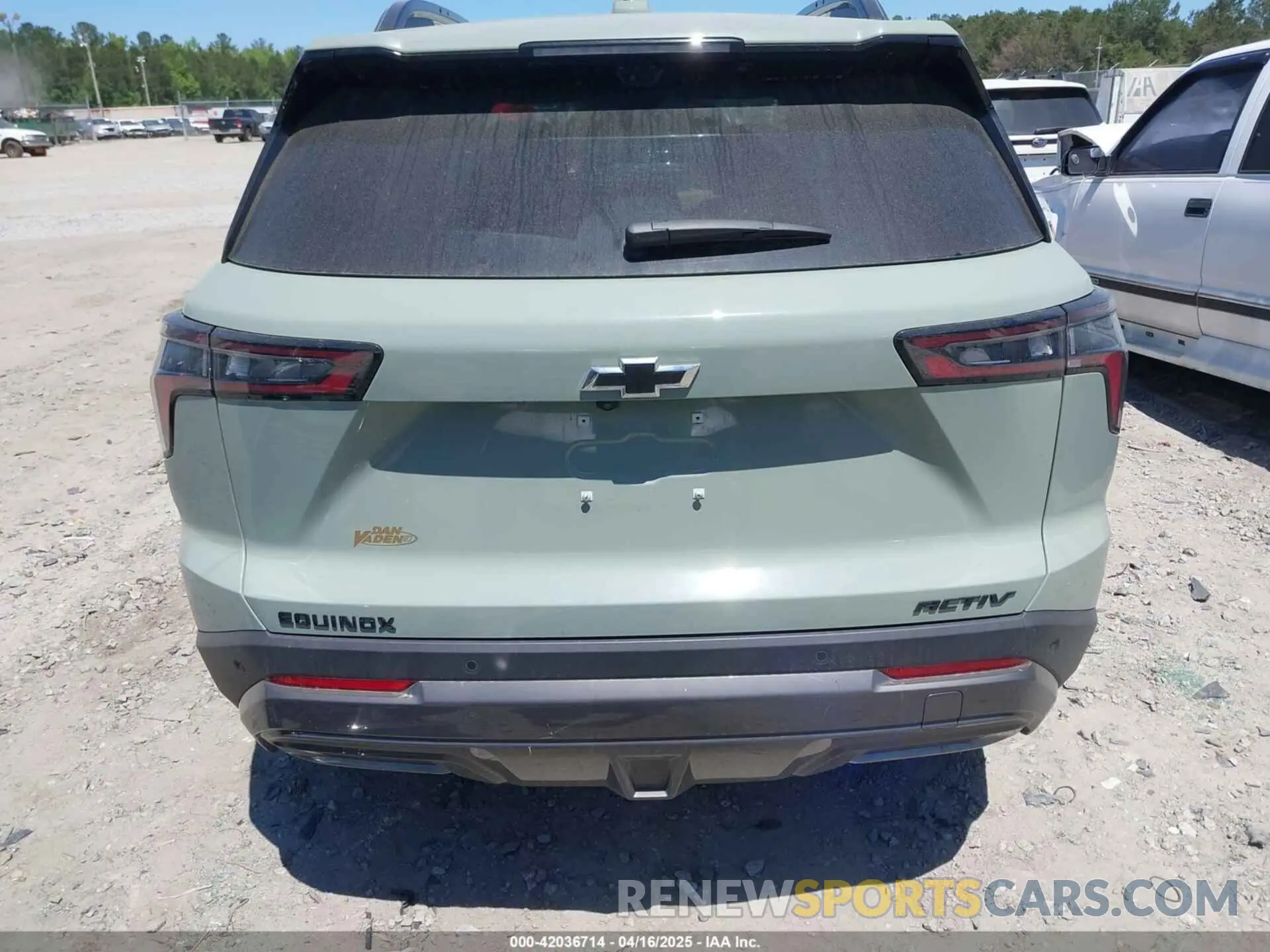 17 Фотография поврежденного автомобиля 3GNAXKEG7SL173965 CHEVROLET EQUINOX 2025