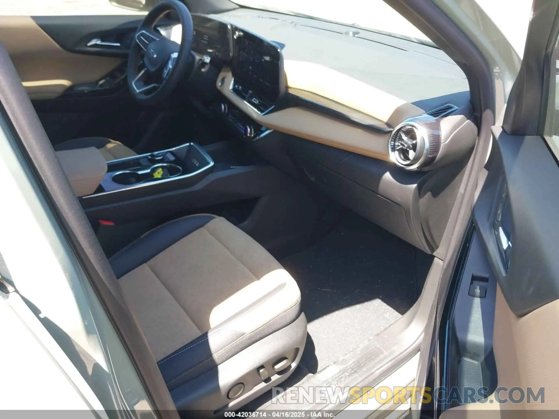 5 Фотография поврежденного автомобиля 3GNAXKEG7SL173965 CHEVROLET EQUINOX 2025