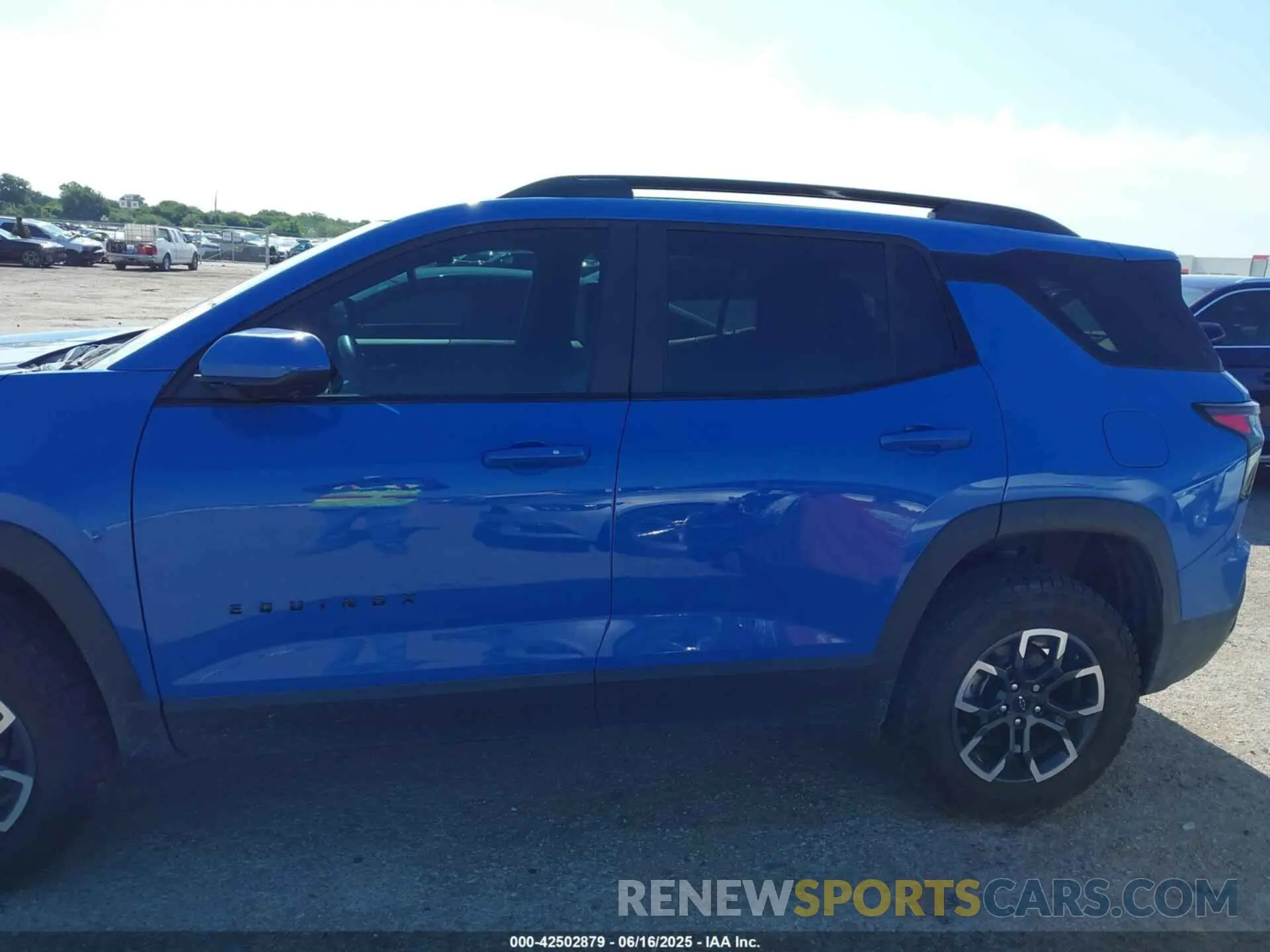 14 Photograph of a damaged car 3GNAXKEGXSL124615 CHEVROLET EQUINOX 2025