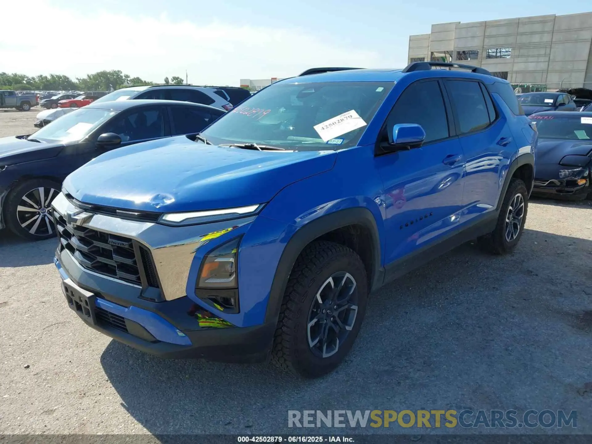 2 Photograph of a damaged car 3GNAXKEGXSL124615 CHEVROLET EQUINOX 2025