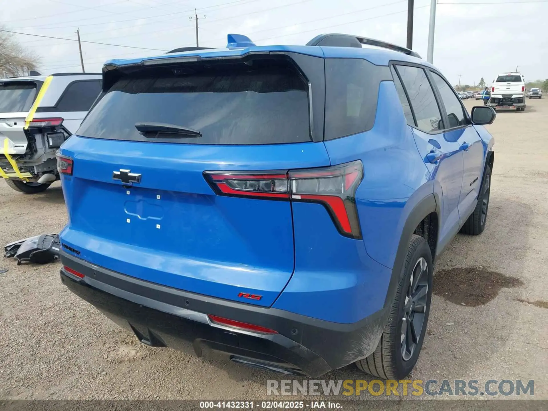 4 Фотография поврежденного автомобиля 3GNAXLEG4SL166798 CHEVROLET EQUINOX 2025