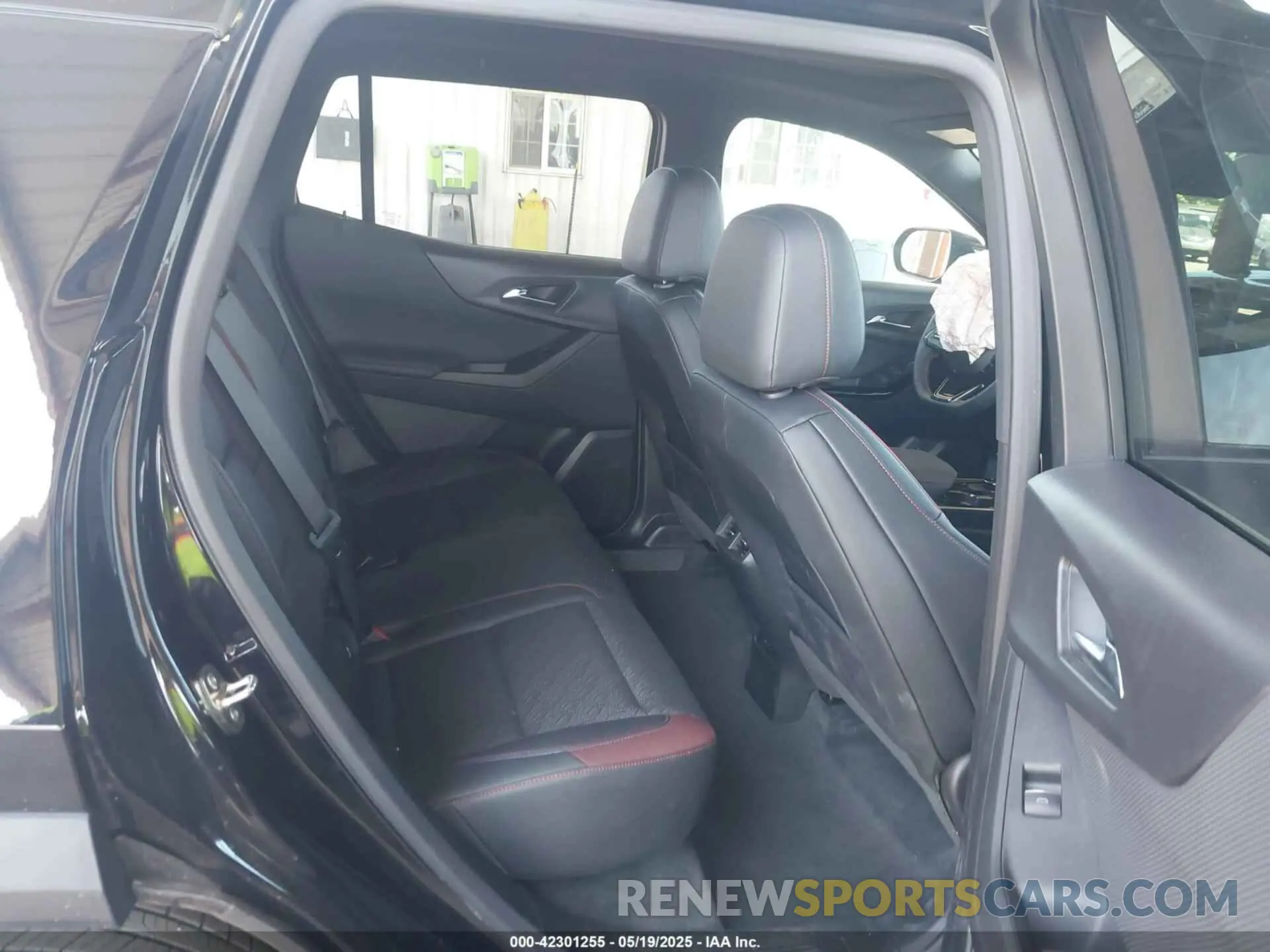 8 Photograph of a damaged car 3GNAXLEG6SL307967 CHEVROLET EQUINOX 2025