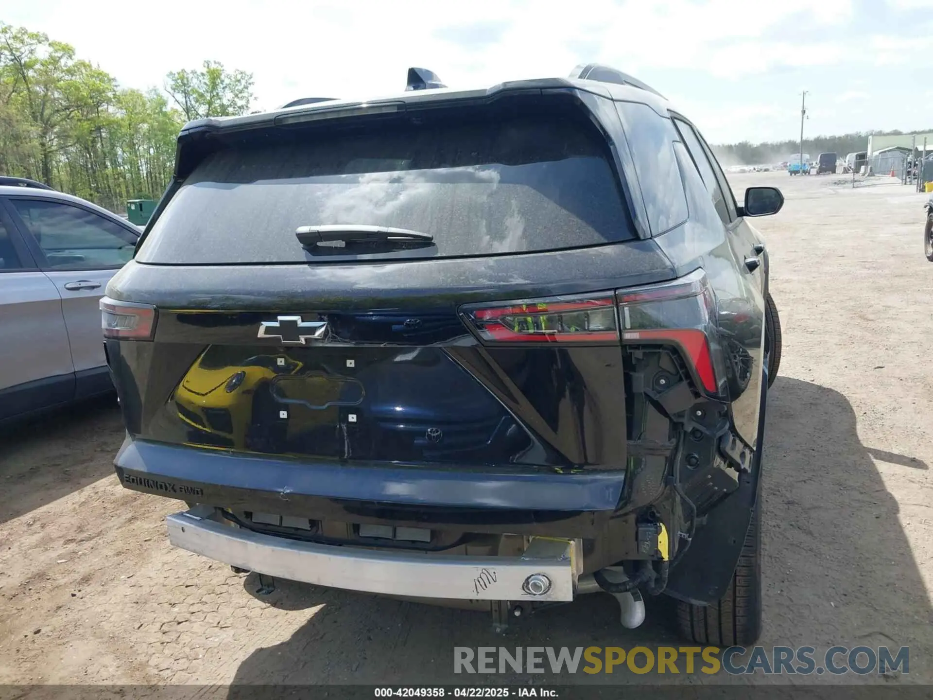 17 Фотография поврежденного автомобиля 3GNAXPEG0SL173366 CHEVROLET EQUINOX 2025